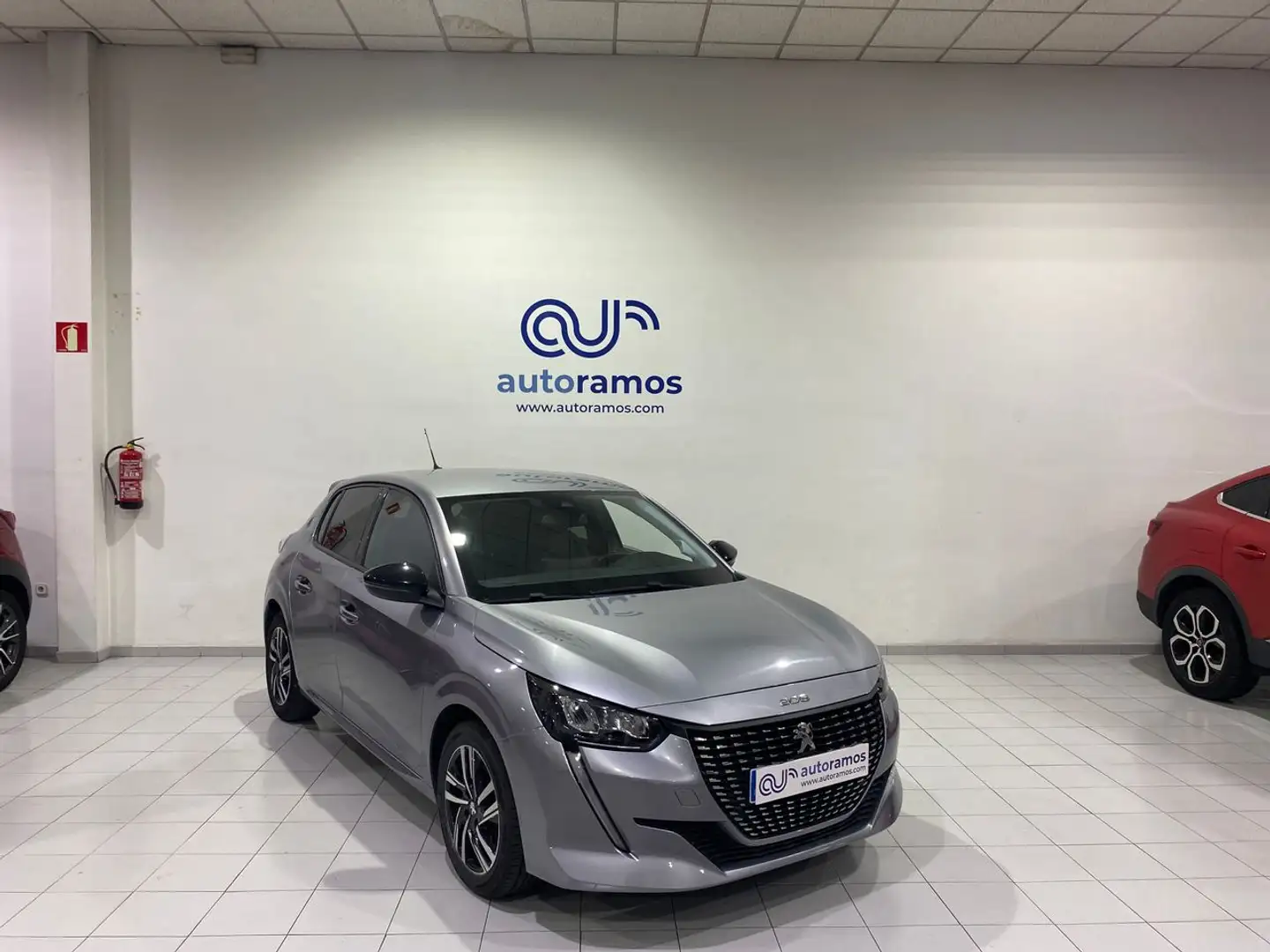 Peugeot 208 ALLURE 1.2 PURETECH 100 CV AUTO 5P Grijs - 1