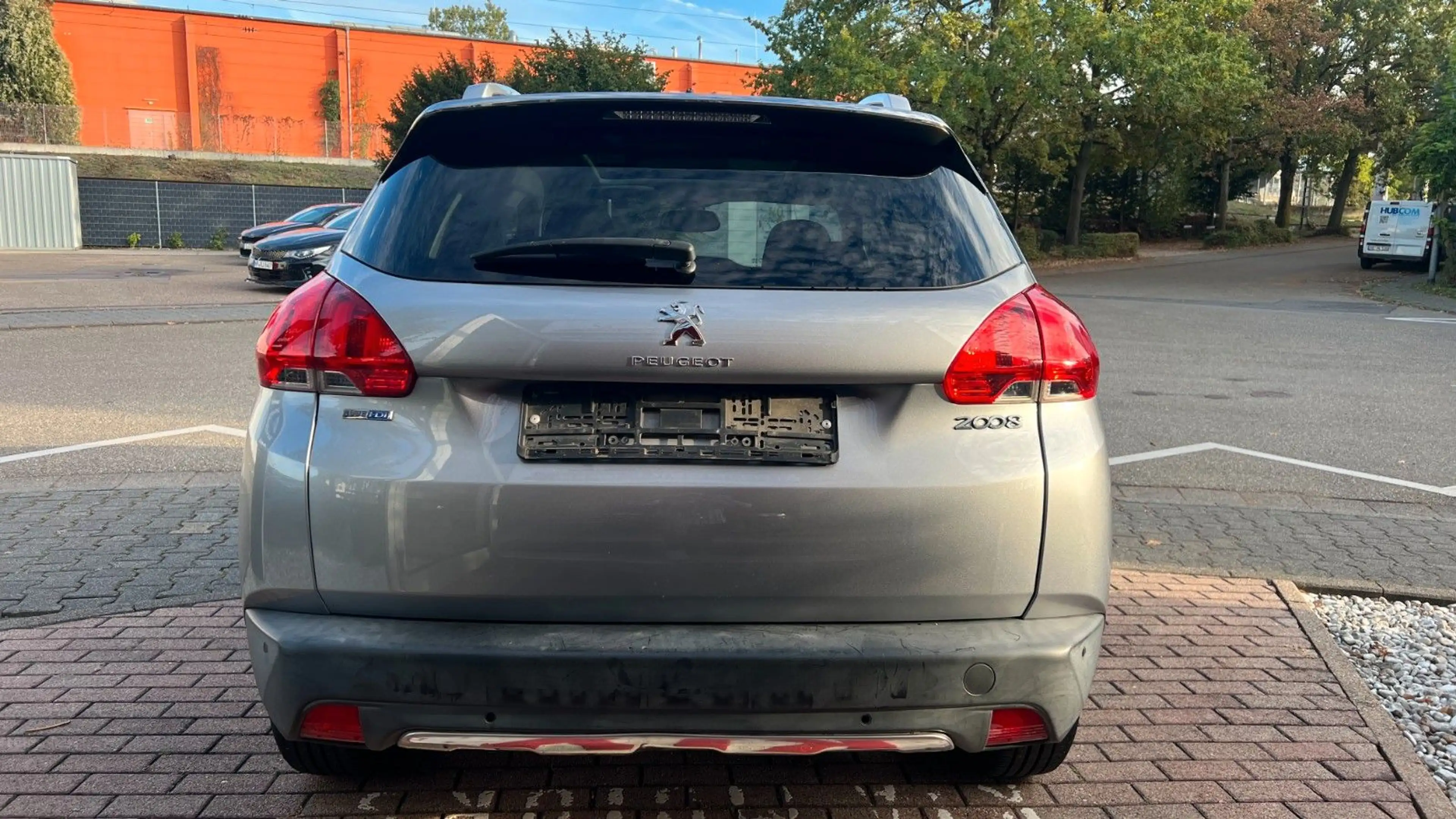 Peugeot 2008 Allure — photo 6