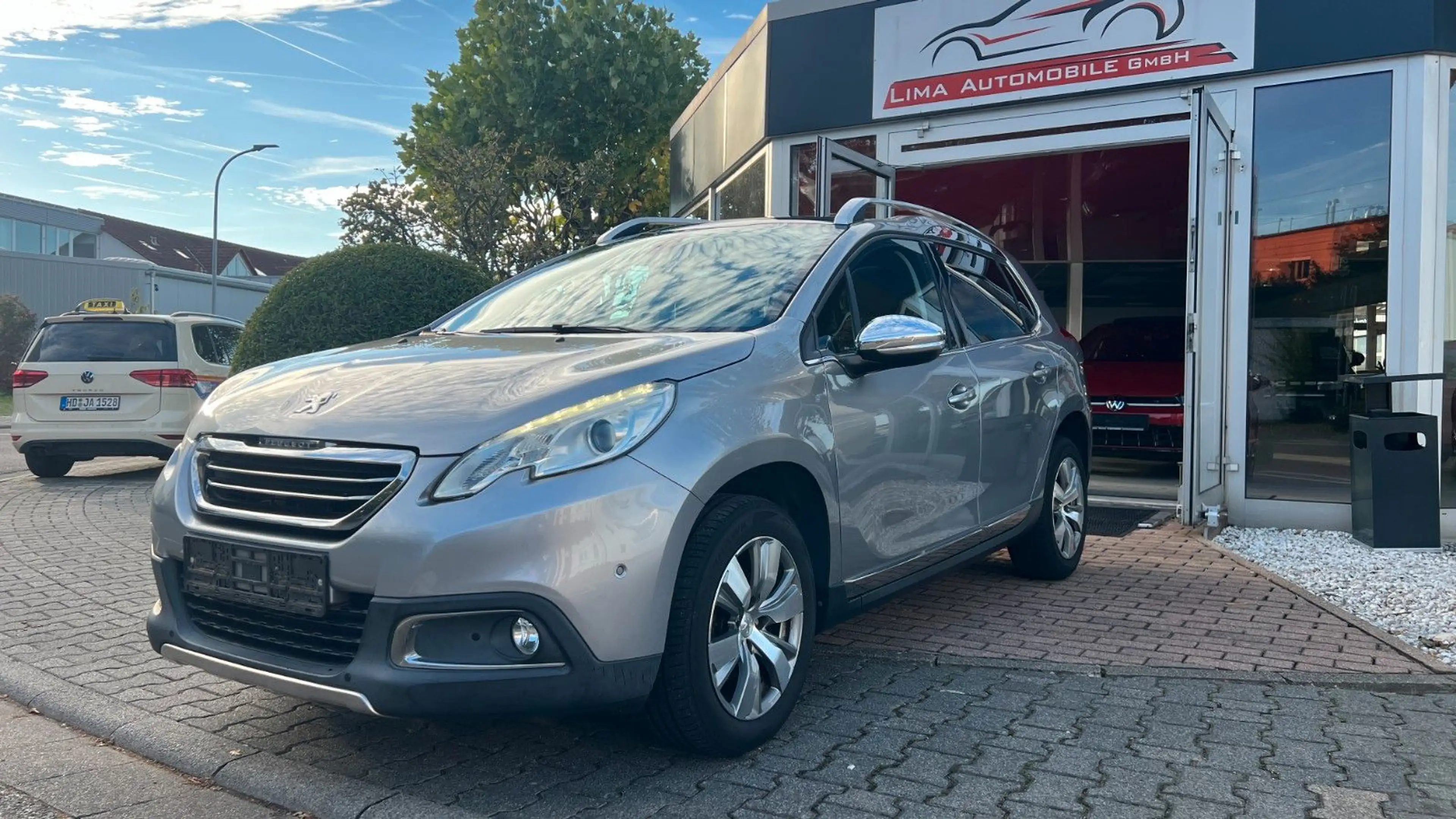 Peugeot 2008 Allure — photo 3