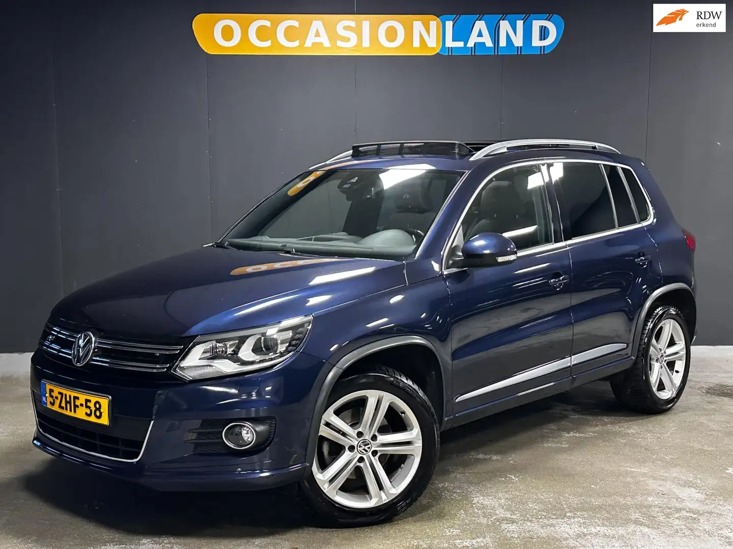 Volkswagen Tiguan 1.4 TSI R-Line Edition|PANO|TREKHAAK|CRUISE|NAVI|B Azul - 1