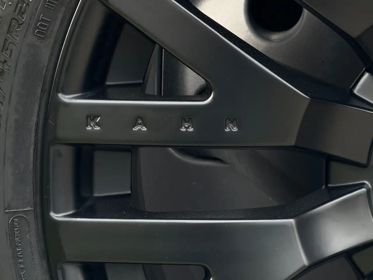 Land Rover Defender D300 KAHN PANO MERIDIAN 360°CAM VERWAMD EN GEVENTILEERD LEDER — 20/20