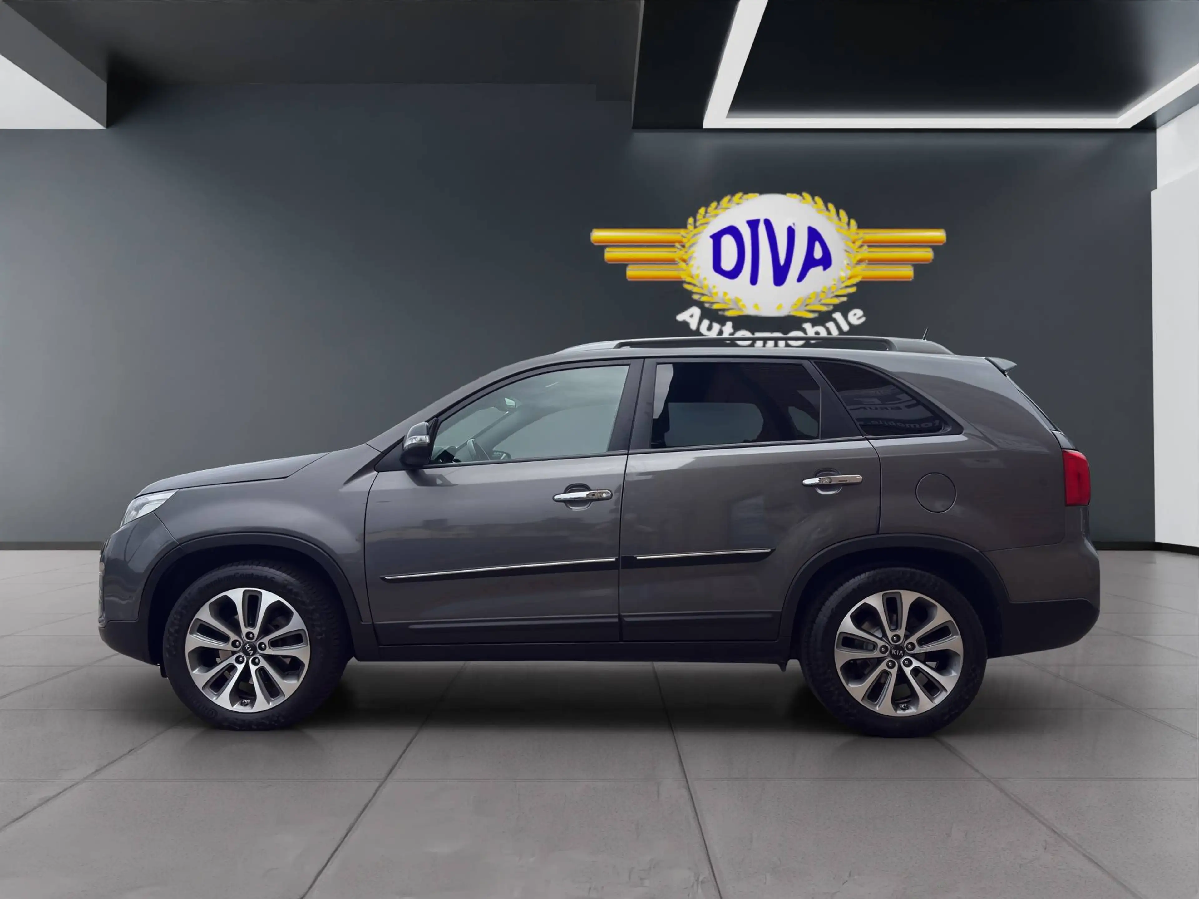 Kia Sorento Platinum Edition 4WD — photo 2