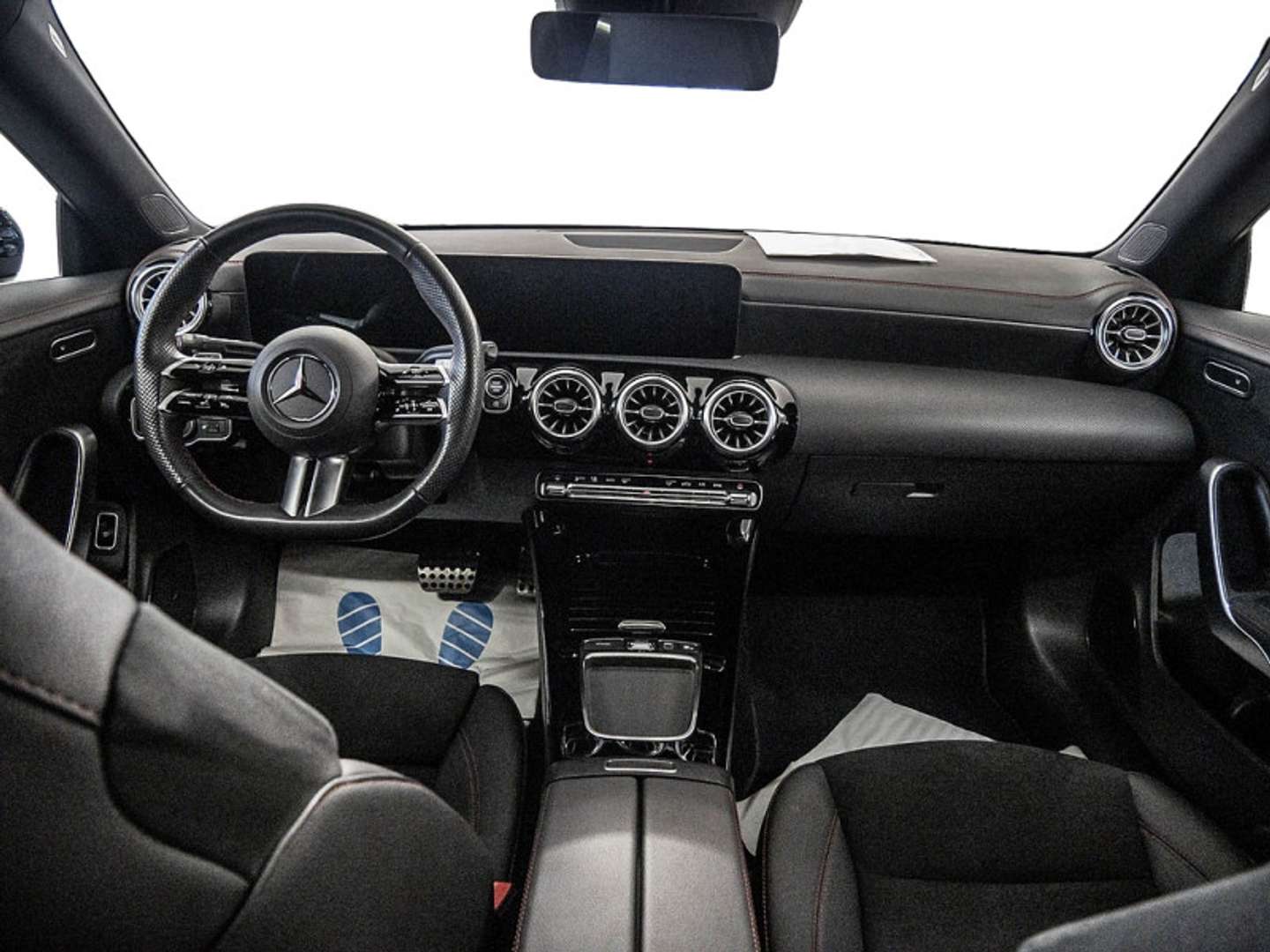 Mercedes CLA 220 AMG Line -  - Joinsteer - #4