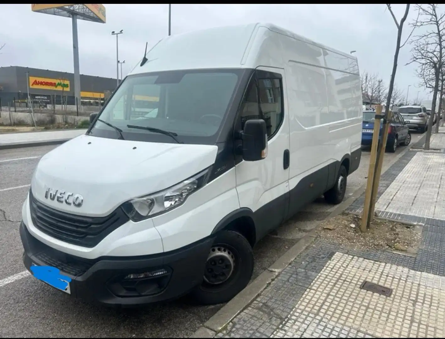 Iveco Daily Daily Furgón 35S16  156CV Blanco - 1