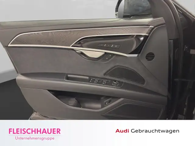 Audi A8 view 13