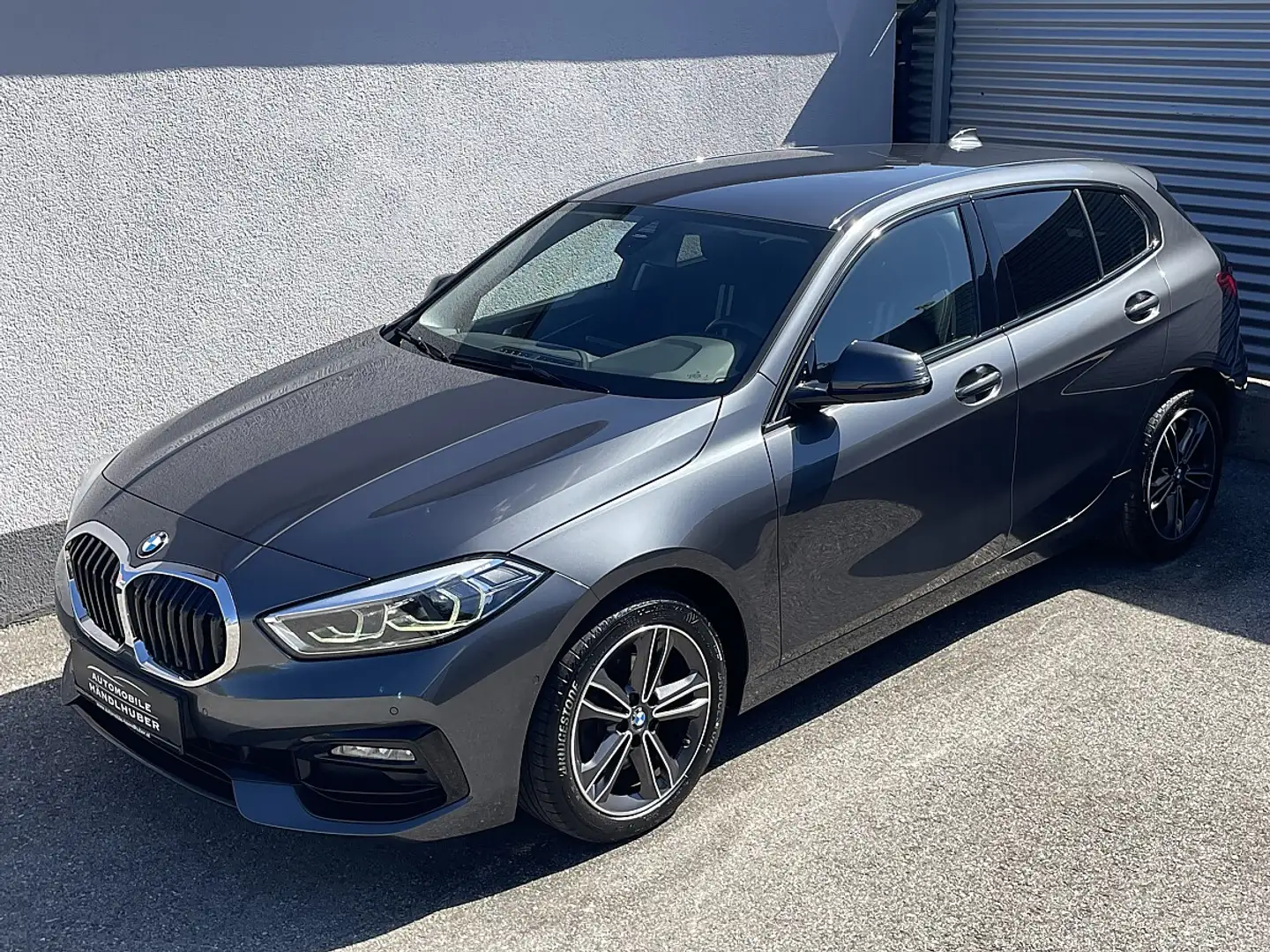 BMW 118 d SPORTLINE/LED/PARKASS/RÜ.KAM/LIVE.C.PRO/ALARM Grau - 2