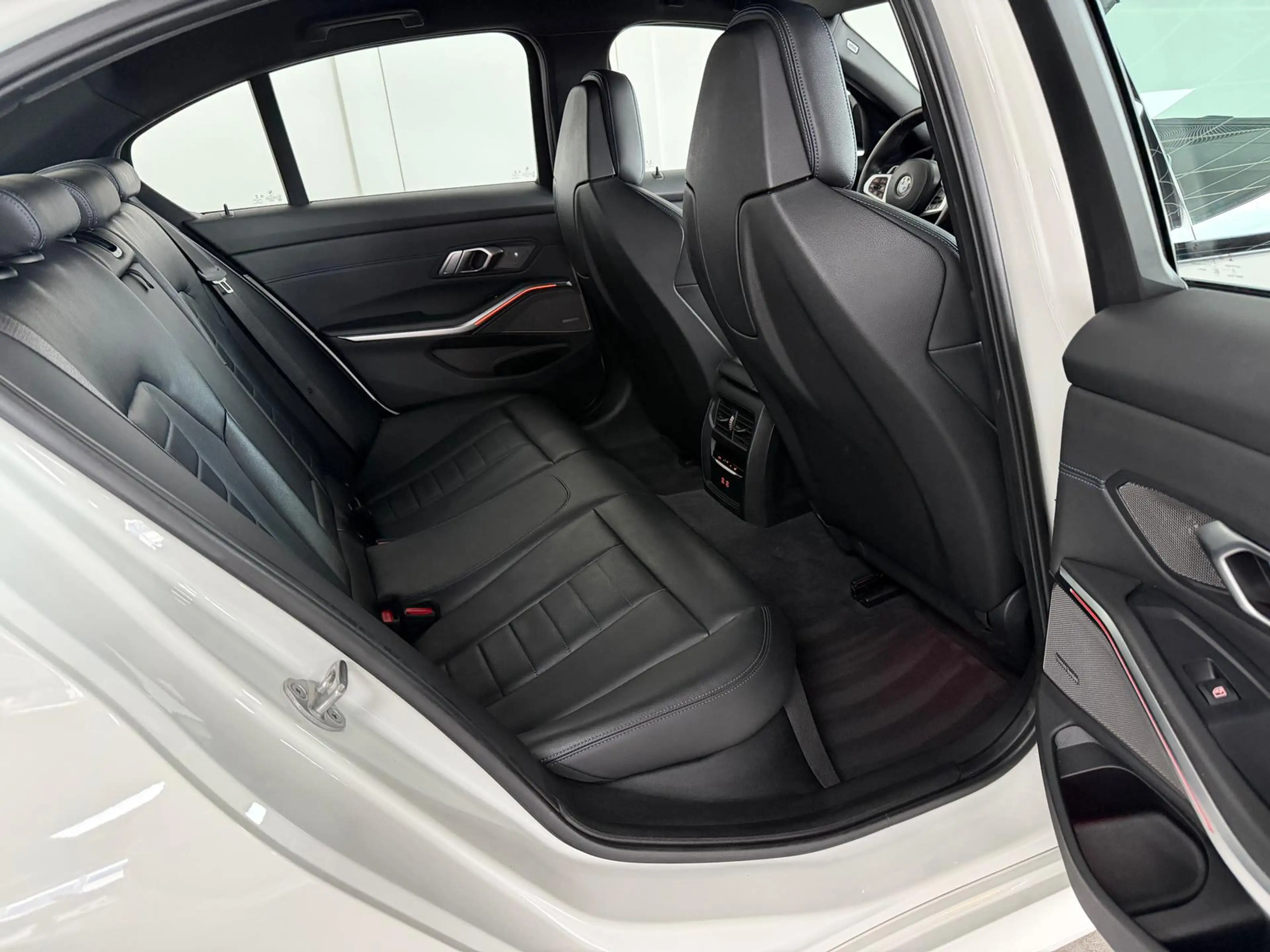 BMW 340 xDrive 360 H&K Head-Up M-Sitze Laser — photo 12
