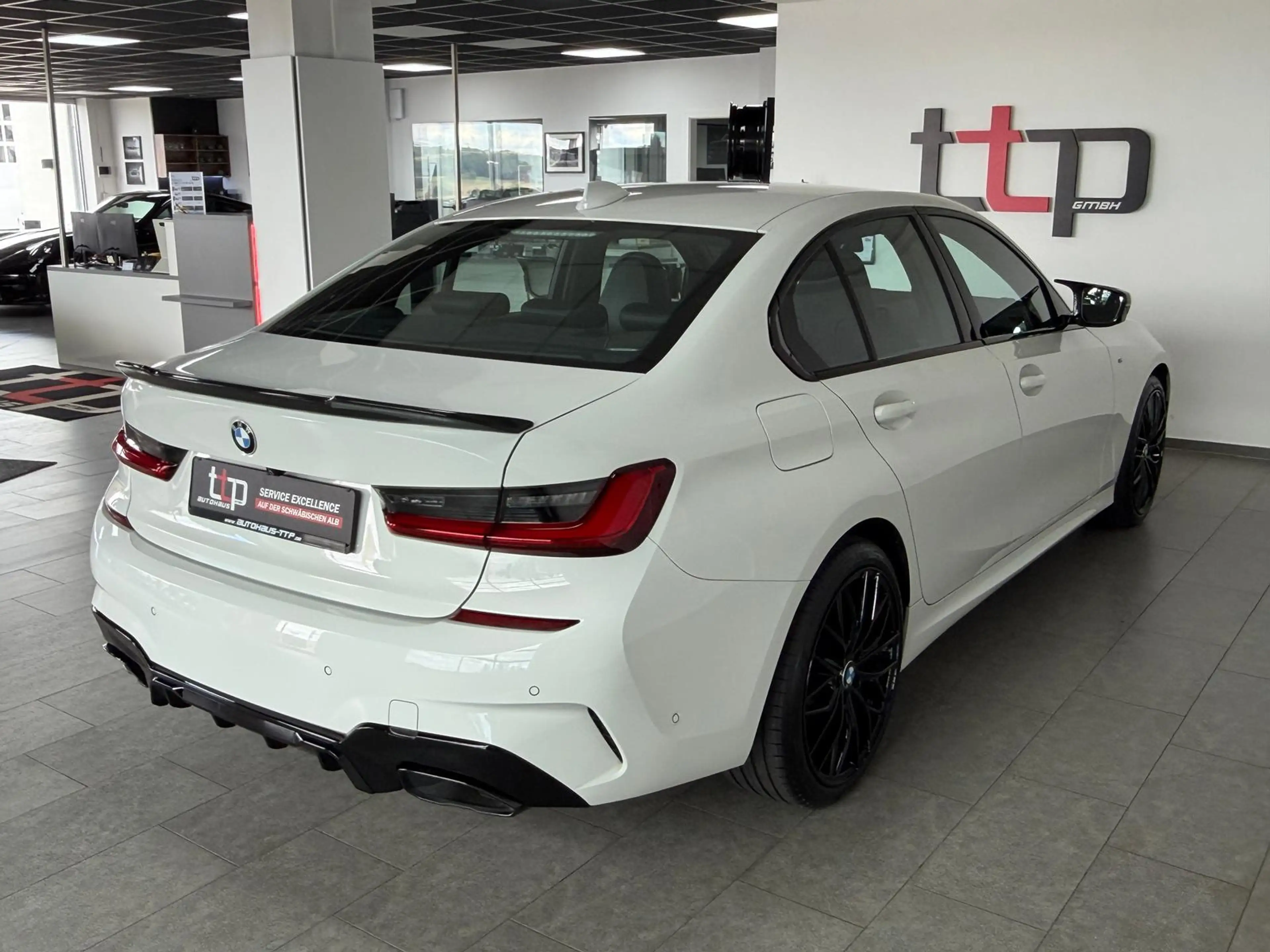 BMW 340 xDrive 360 H&K Head-Up M-Sitze Laser — photo 5