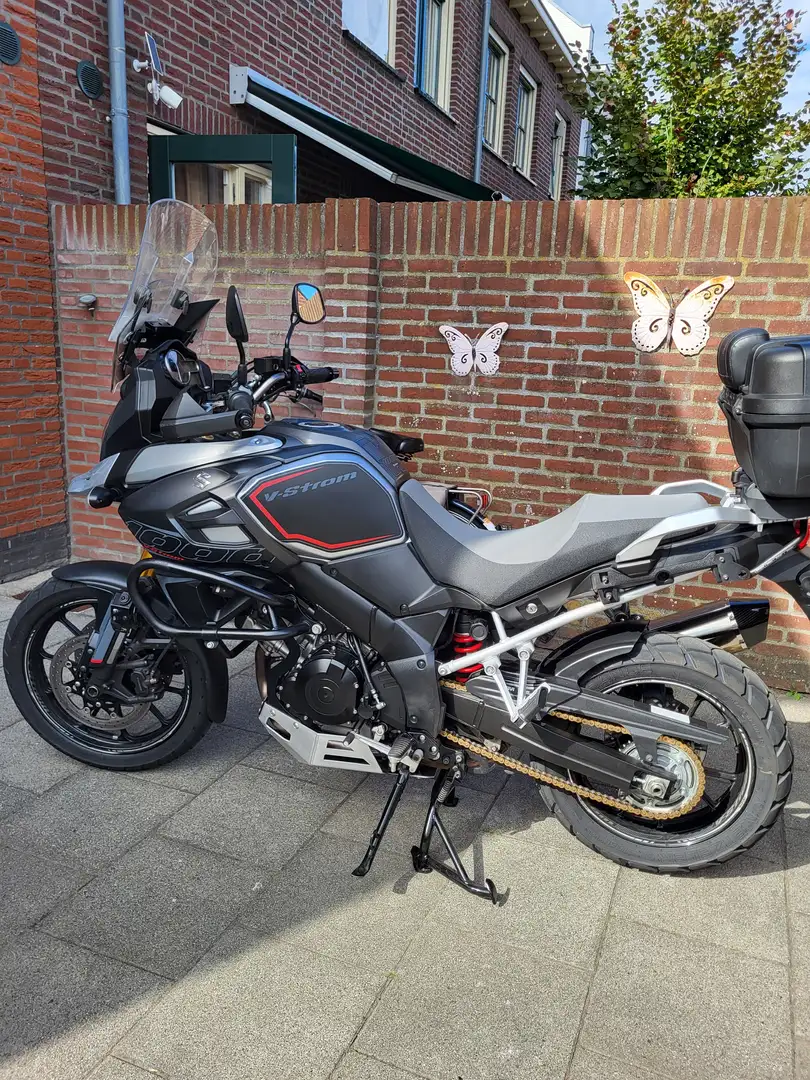 Suzuki V-Strom 1000 Gris - 2