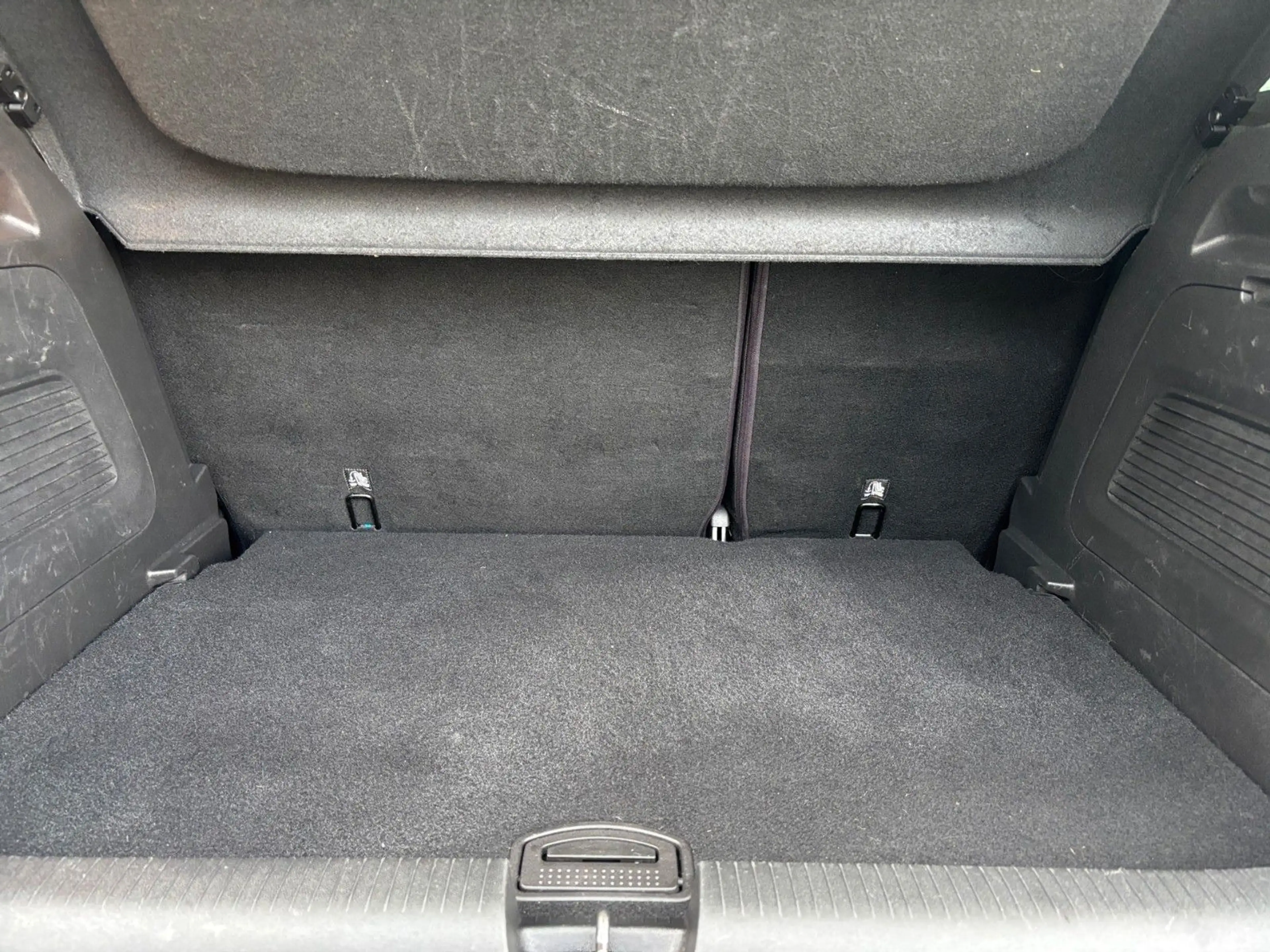 Opel Crossland X /Navi/FSE/PDC/SHZ/LHZ/4Season — photo 6