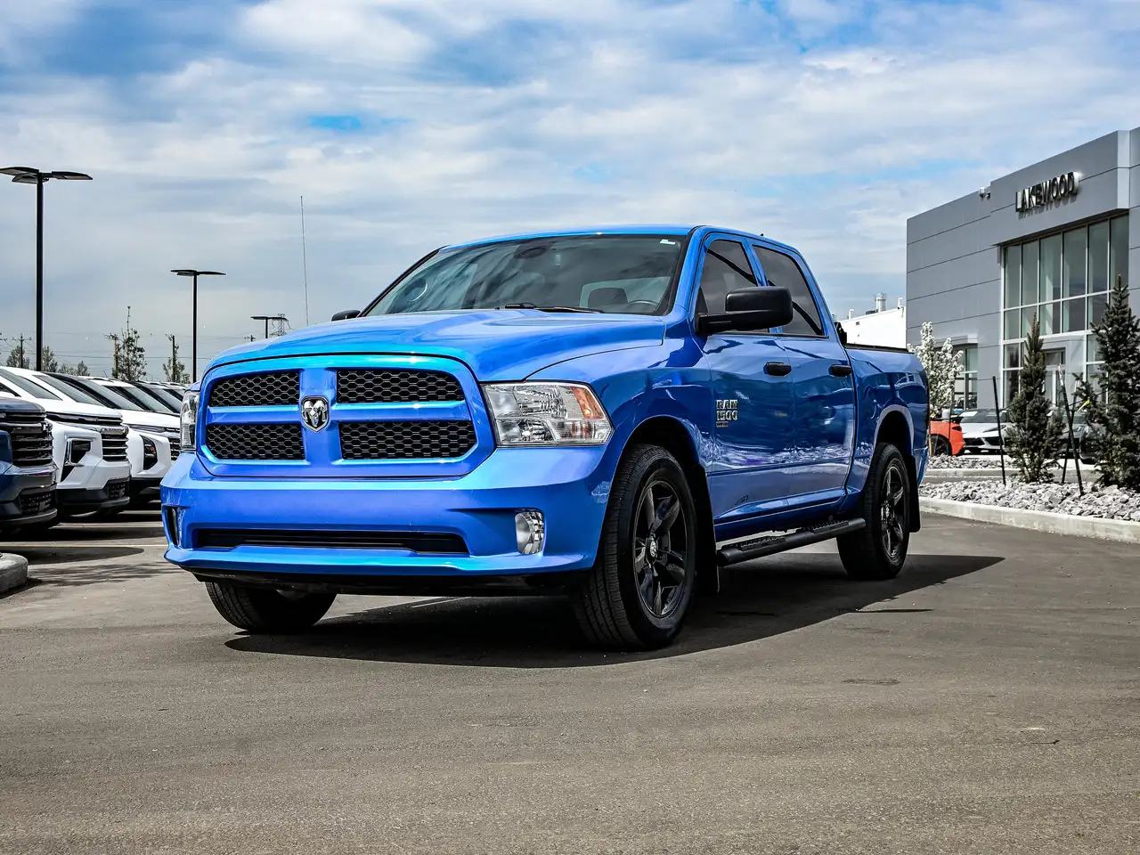 RAM 1500 снимка RAM 1500