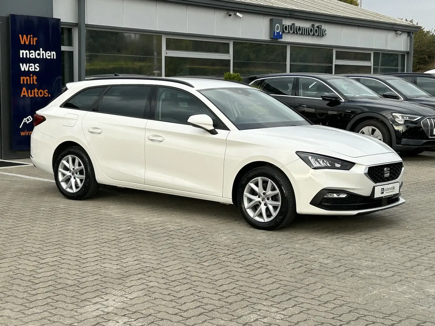 SEAT Leon 2.0 TDI Style*VC*AHK*LED*NAVI* Weiß - 2