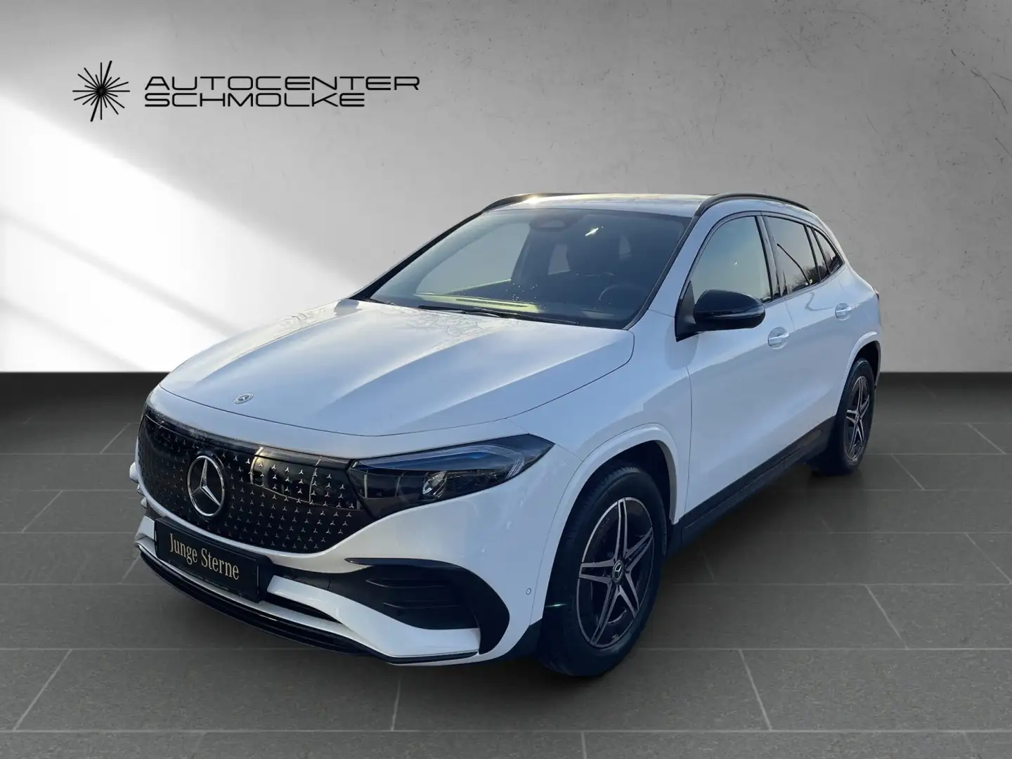 Mercedes-Benz EQA 250 EQA 250 AMG + NIGHT-PAKET*LED*RFK*KEYLESS-GO*etc Weiß - 2