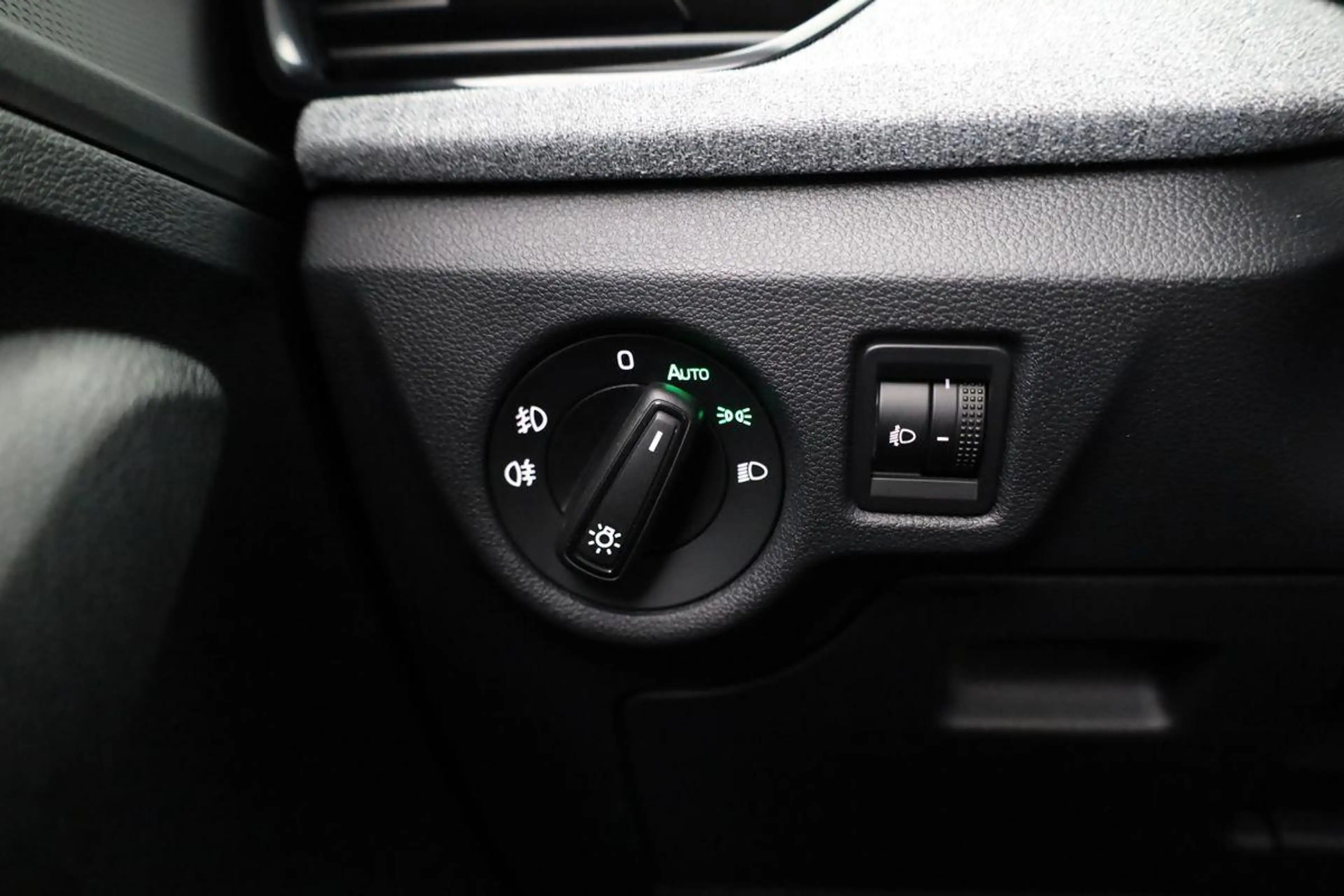 Skoda Kamiq Selection 1.0 TSI DSG Selection, LED, Kamera, L... — photo 8