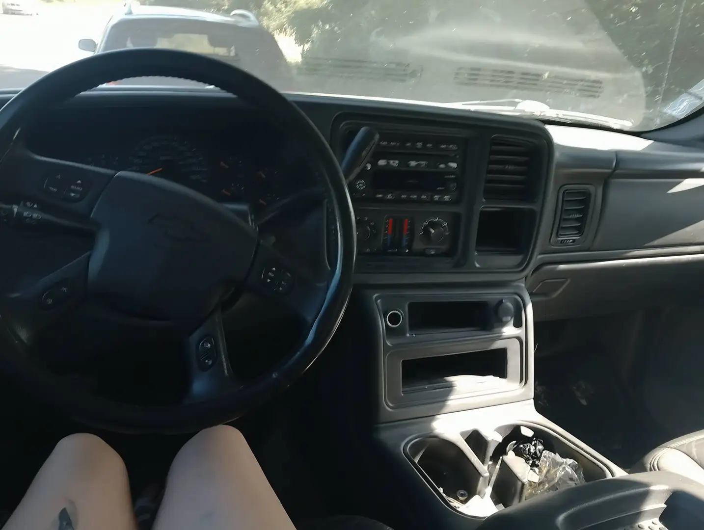 Chevrolet Avalanche V8 Schwarz - 2