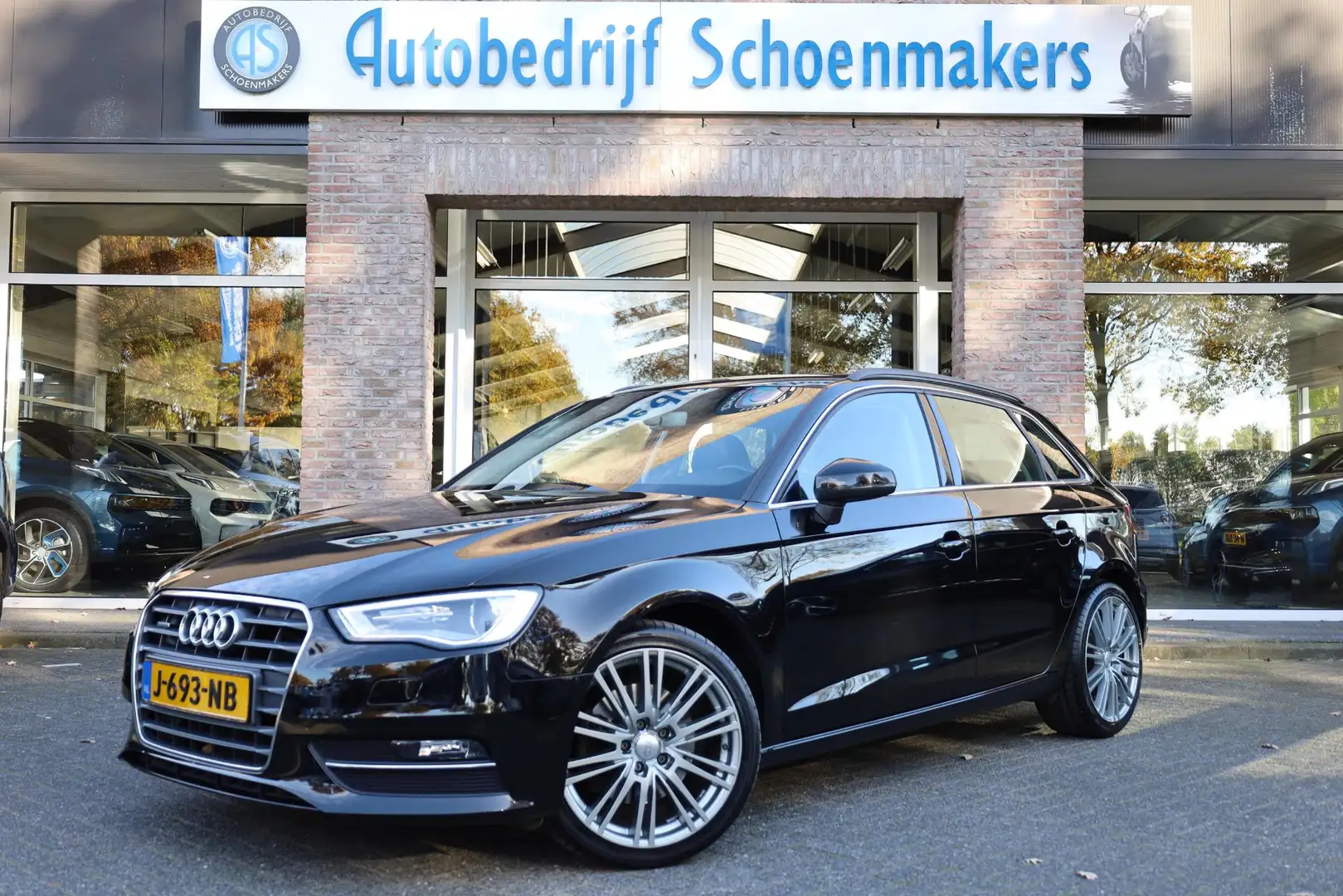 Audi A3 Sportback 1.8 TFSI quattro Ambition Pro Line S LEE Noir - 1