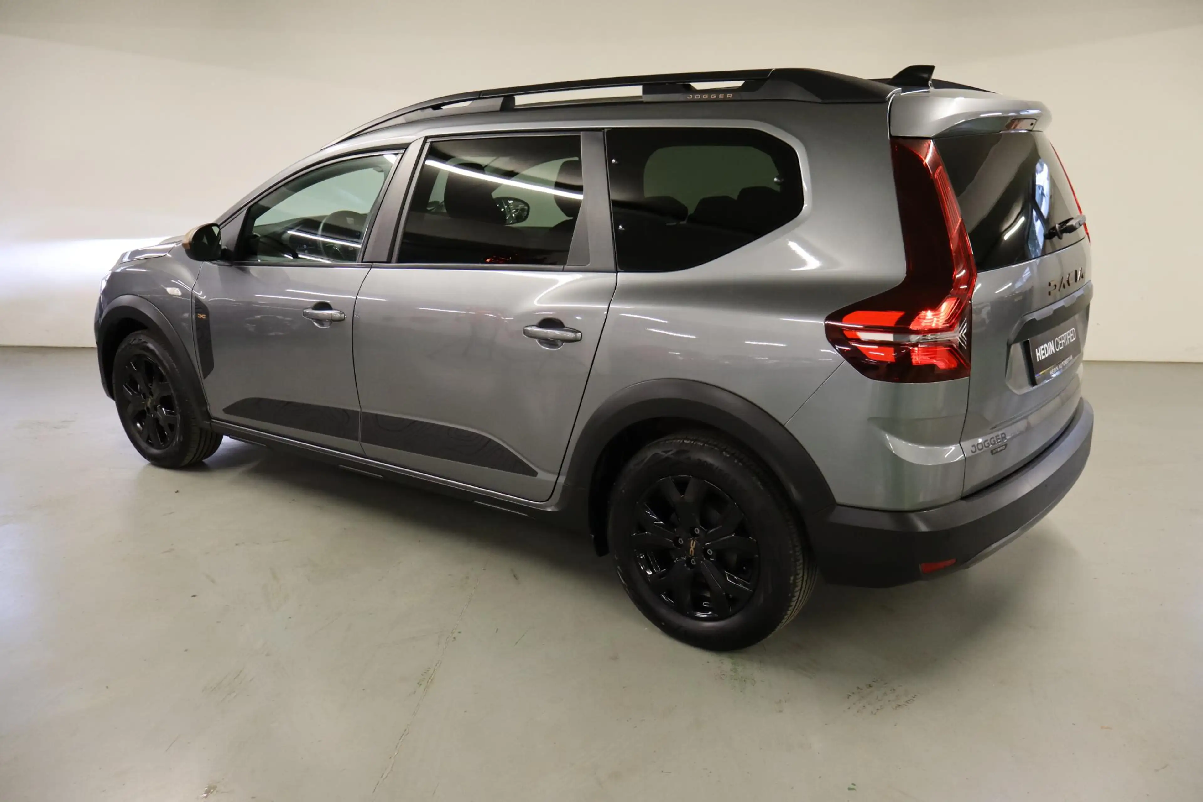 Dacia Jogger Hybrid 140 Extreme 7p. | Automaat | MediaNav Multi — photo 8