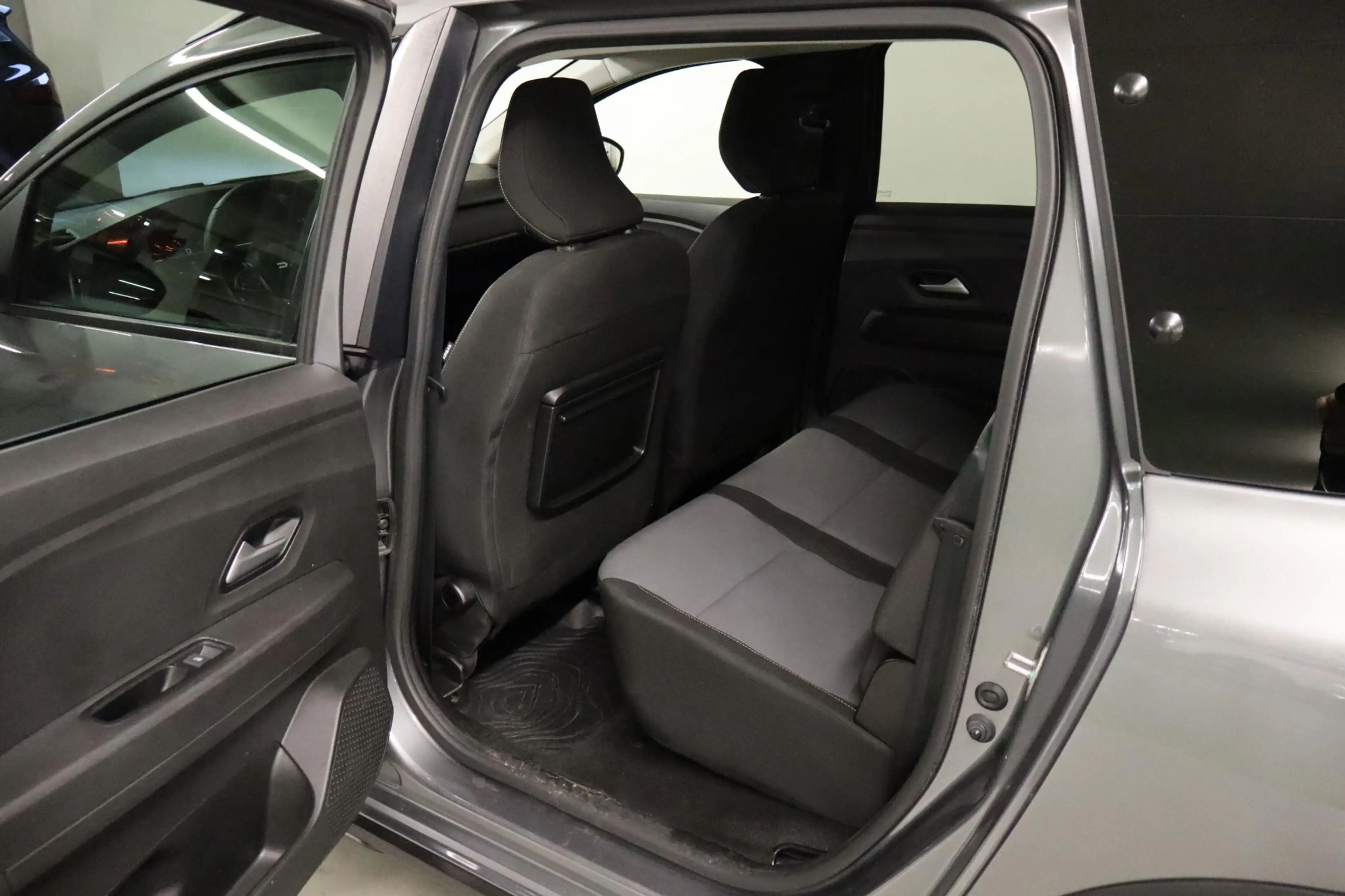 Dacia Jogger Hybrid 140 Extreme 7p. | Automaat | MediaNav Multi — photo 15