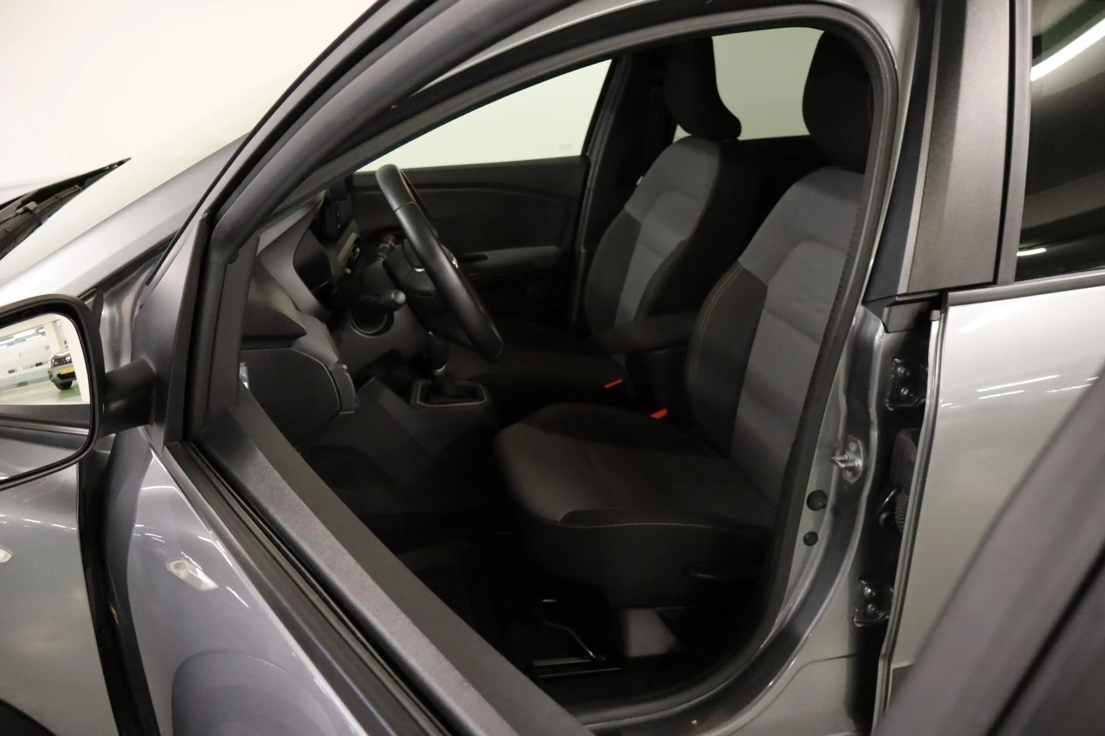 Dacia Jogger Hybrid 140 Extreme 7p. | Automaat | MediaNav Multi — photo 11