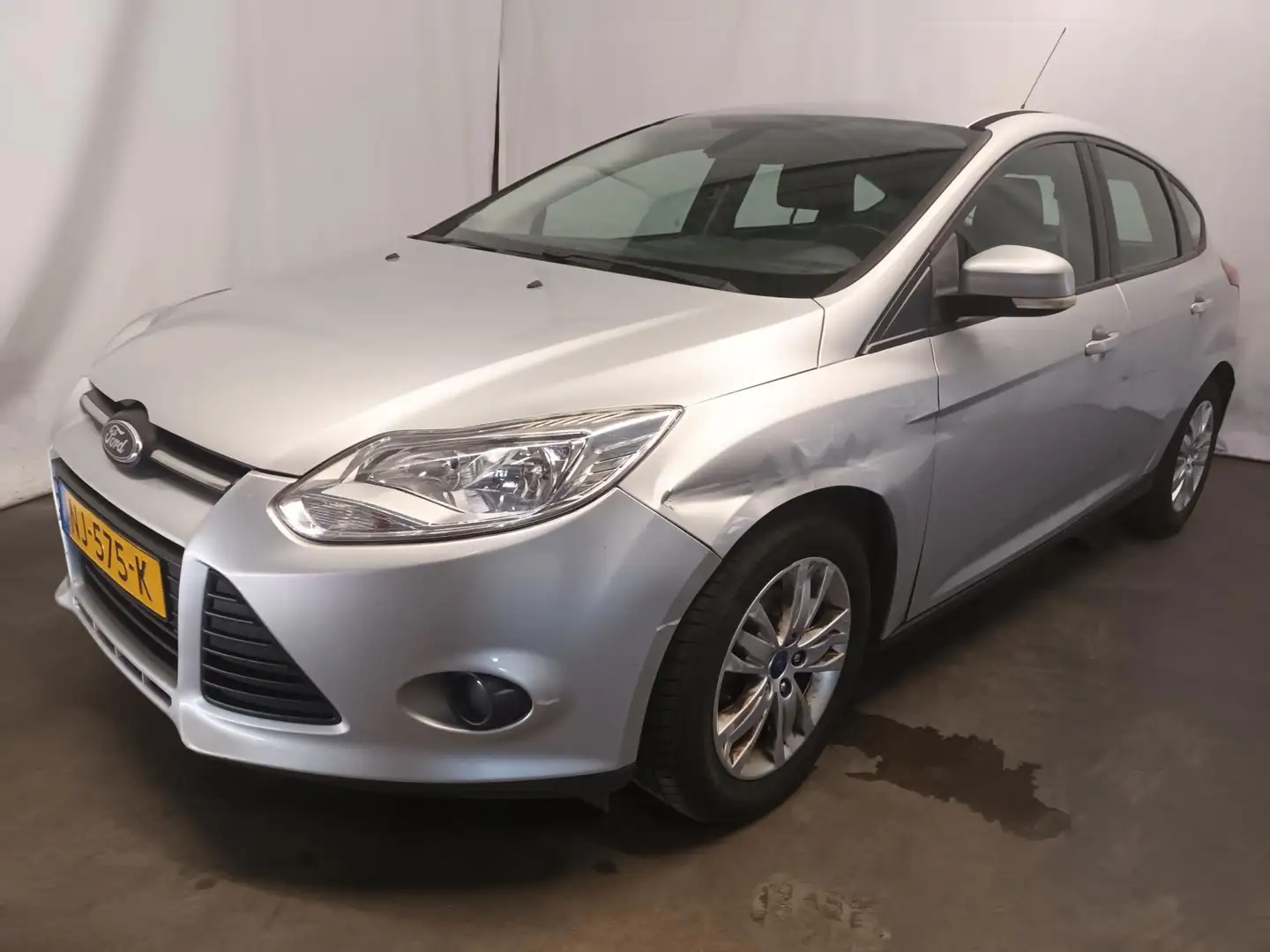 Ford Focus 1.6 TI-VCT Titanium - Rechter + Linker Zijschade Gri - 2