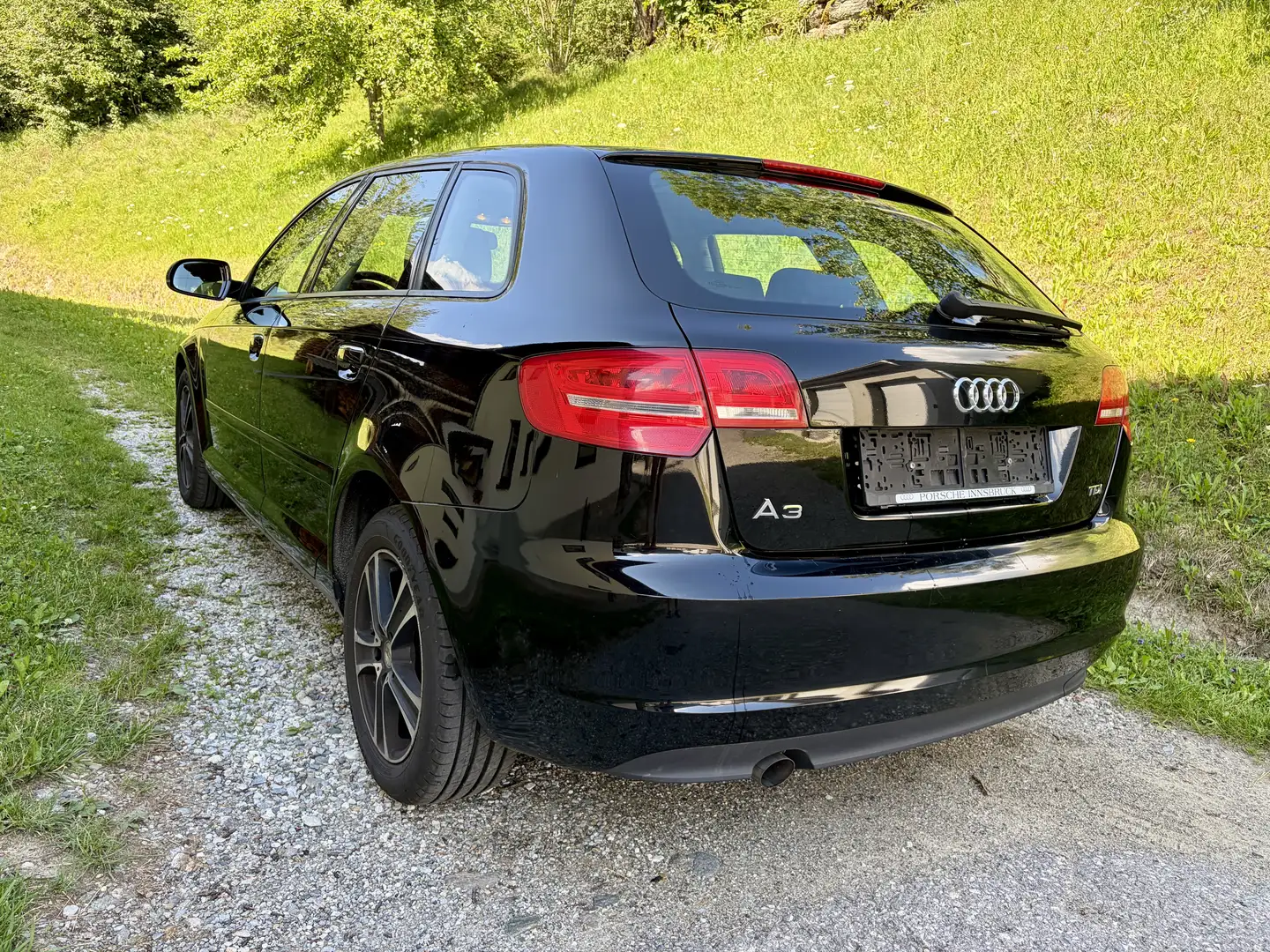 Audi A3 SB Attraction 1,6 TDI DPF - 2