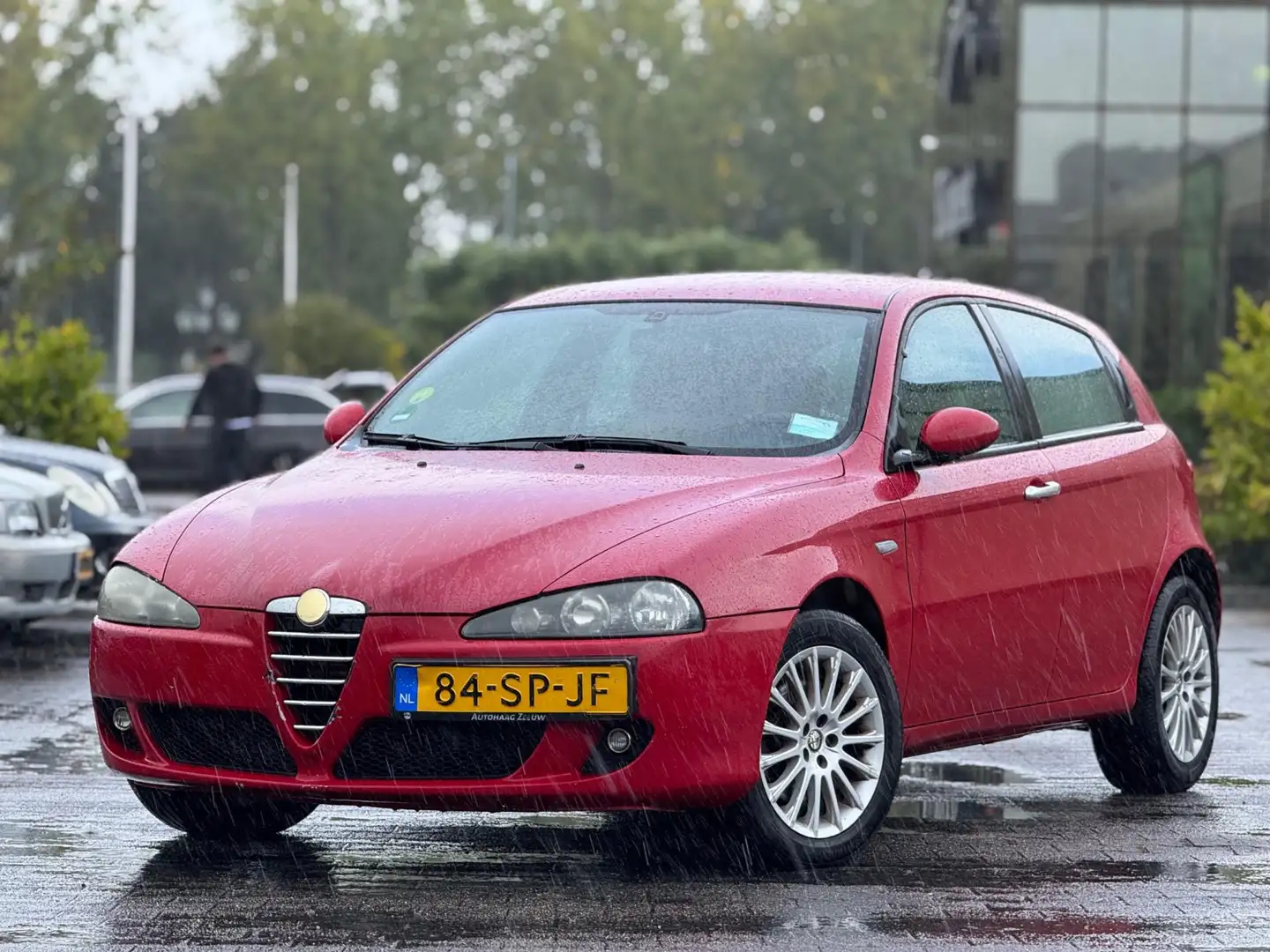 Alfa Romeo 147 1.6 T.Spark Progression | Leder sportstoelen | Cli Rouge - 1