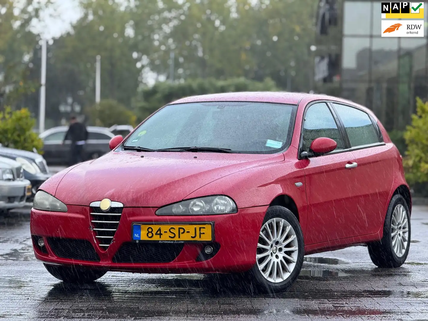 Alfa Romeo 147 1.6 T.Spark Progression | Leder sportstoelen | Cli Rood - 1