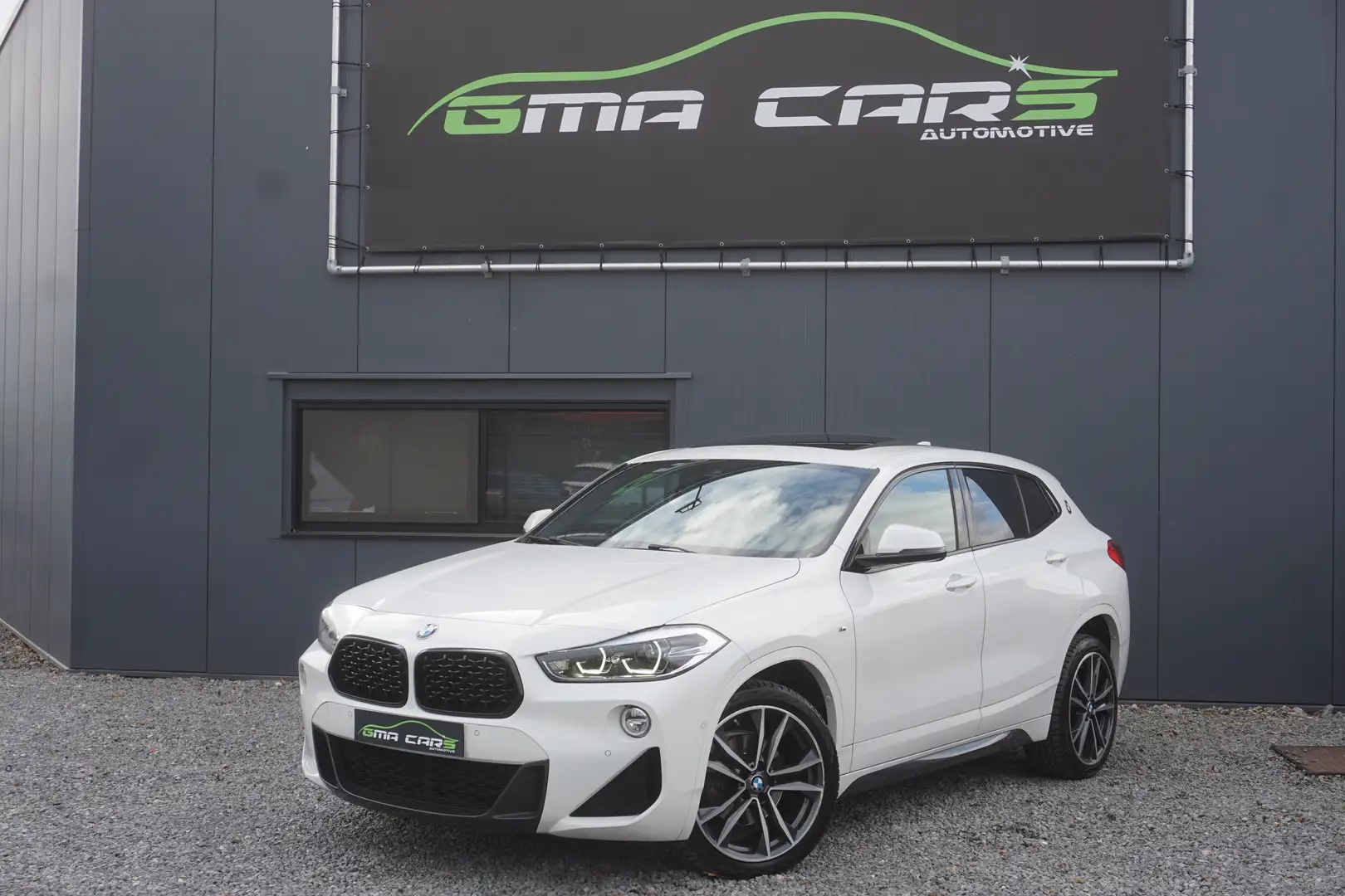 BMW X2 sDrive18i Aut.M Pack-Nav-H.Leder-Cam-Pano-Garantie - 1