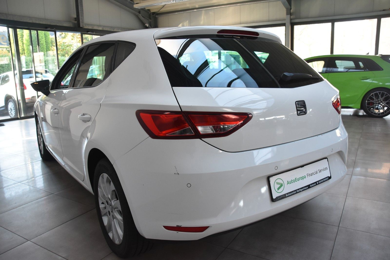 SEAT Leon Style 1.2 TSI Klima Bluetooth Tempo SHZ PDC — photo 7