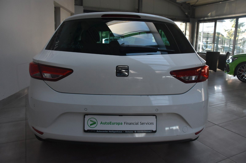 SEAT Leon Style 1.2 TSI Klima Bluetooth Tempo SHZ PDC — photo 5