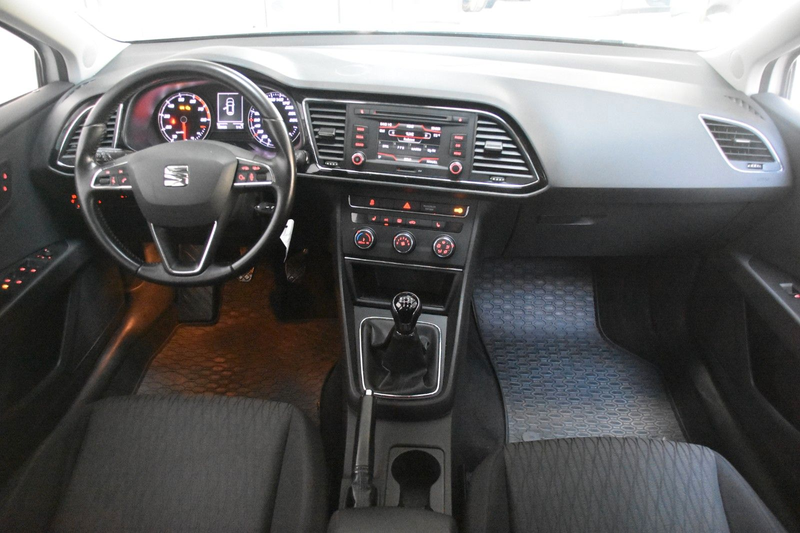 SEAT Leon Style 1.2 TSI Klima Bluetooth Tempo SHZ PDC — photo 15