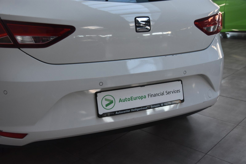 SEAT Leon Style 1.2 TSI Klima Bluetooth Tempo SHZ PDC — photo 8