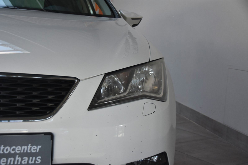 SEAT Leon Style 1.2 TSI Klima Bluetooth Tempo SHZ PDC — photo 11