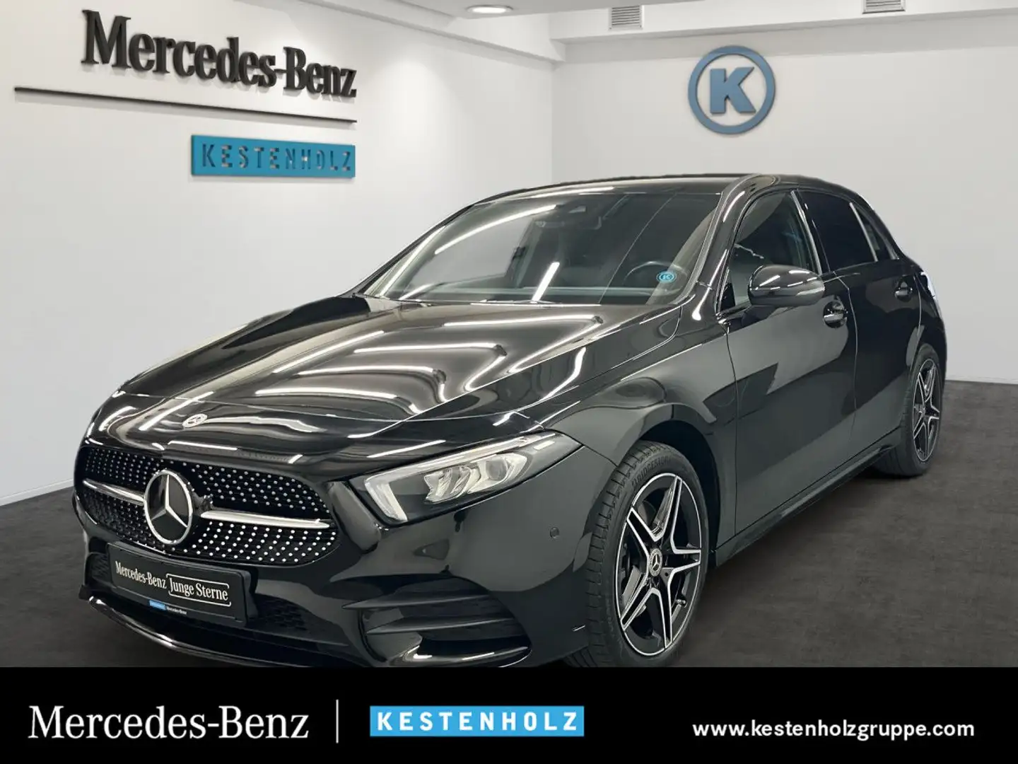 Mercedes-Benz A 250 e AMG+NIGHT+AHK+DISTRONIC+PARKTRONIC Schwarz - 1