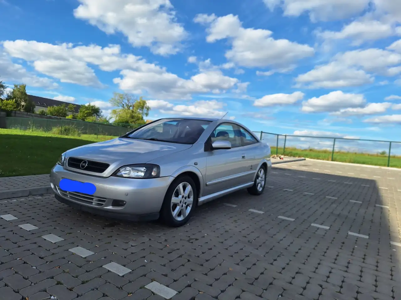 Opel Astra 2.2i SE 16v Edition 2000, foto 2