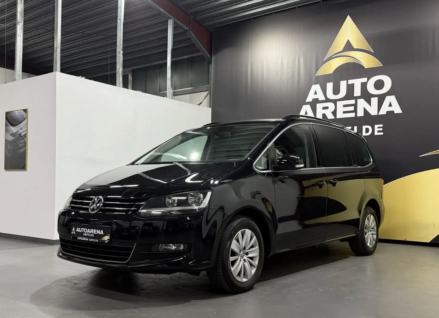 Volkswagen Sharan 2.0 TDI DSG *7-Sitzer*Navi*Start/Stop*PDC Schwarz - 1