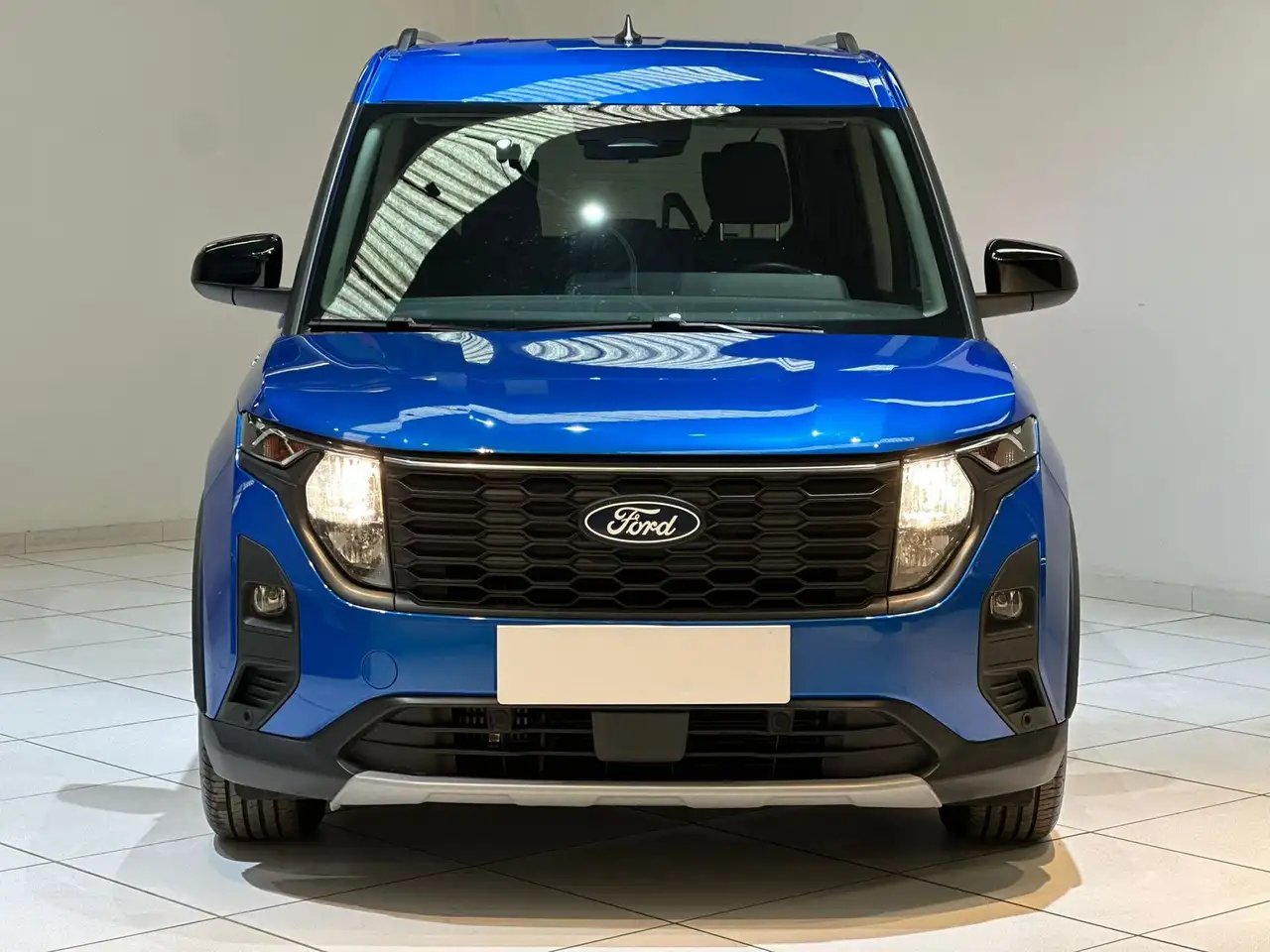Ford Tourneo Courier 2024