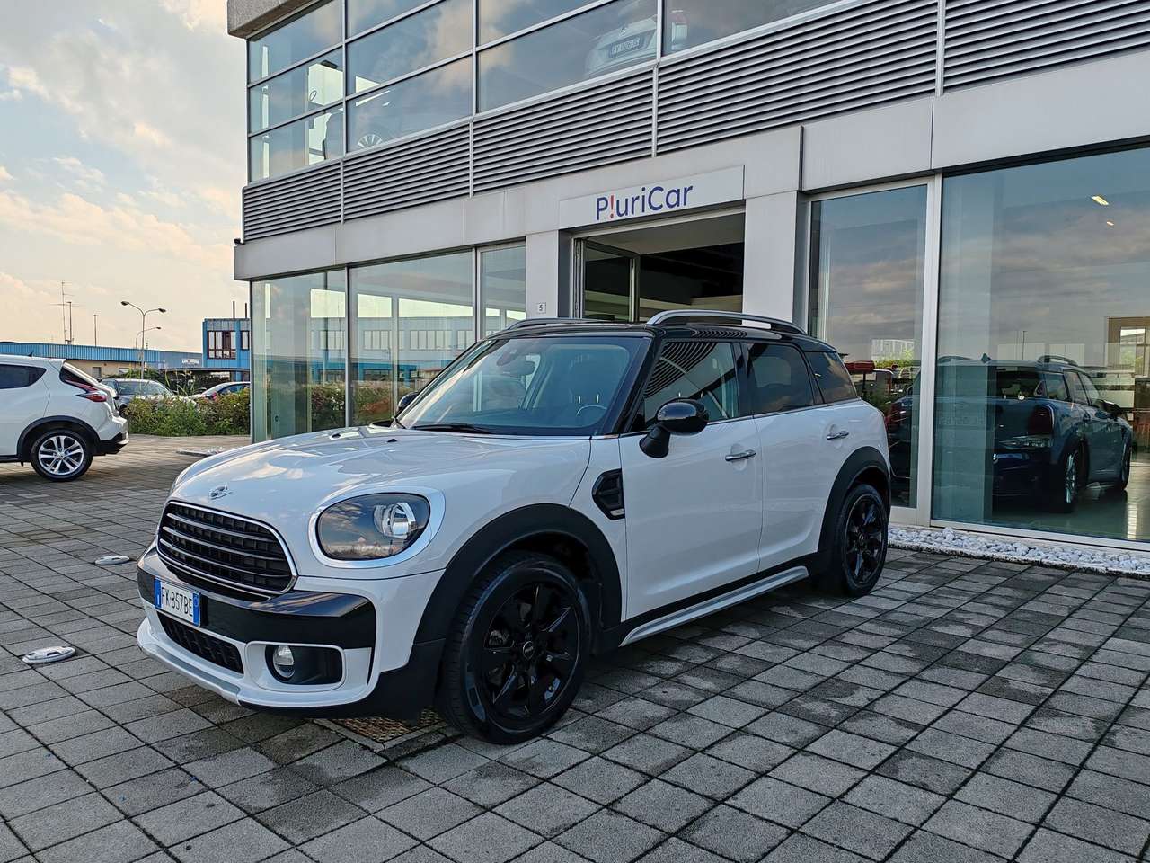 MINI Cooper D Countryman 2.0 150cv auto Navi VetriScuri Sensori