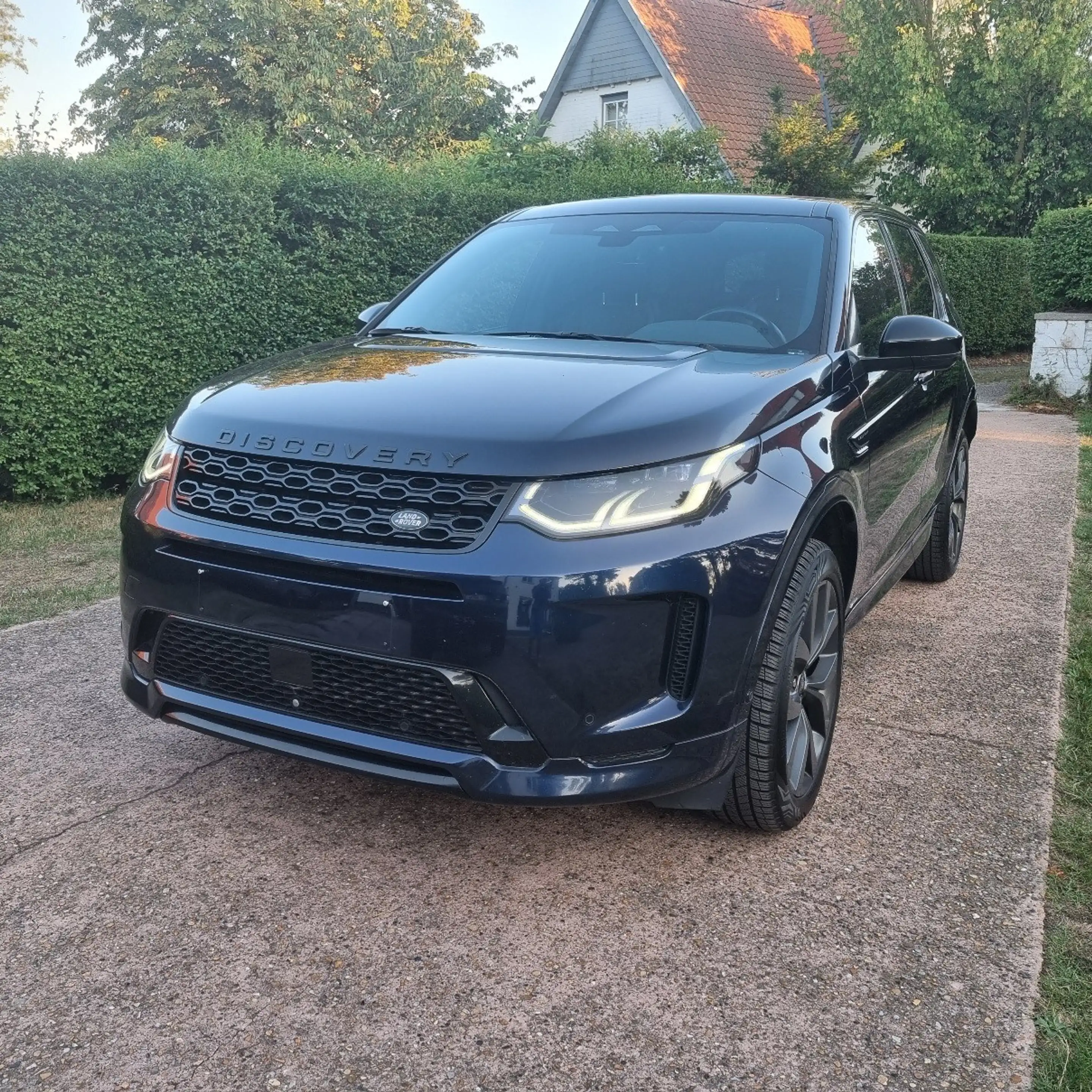 Land Rover Discovery Sport Discovery Sport 2.0 TD4 MHEV 4WD D165 R-Dynamic — photo 2