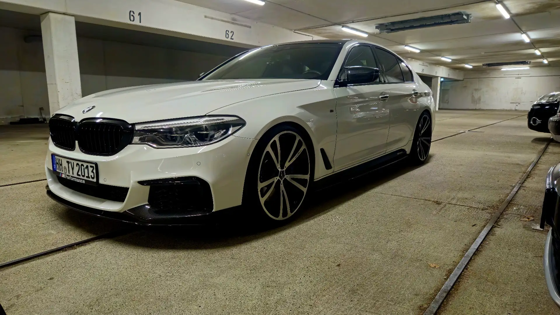 BMW M550 M550i xDrive Aut. - 1
