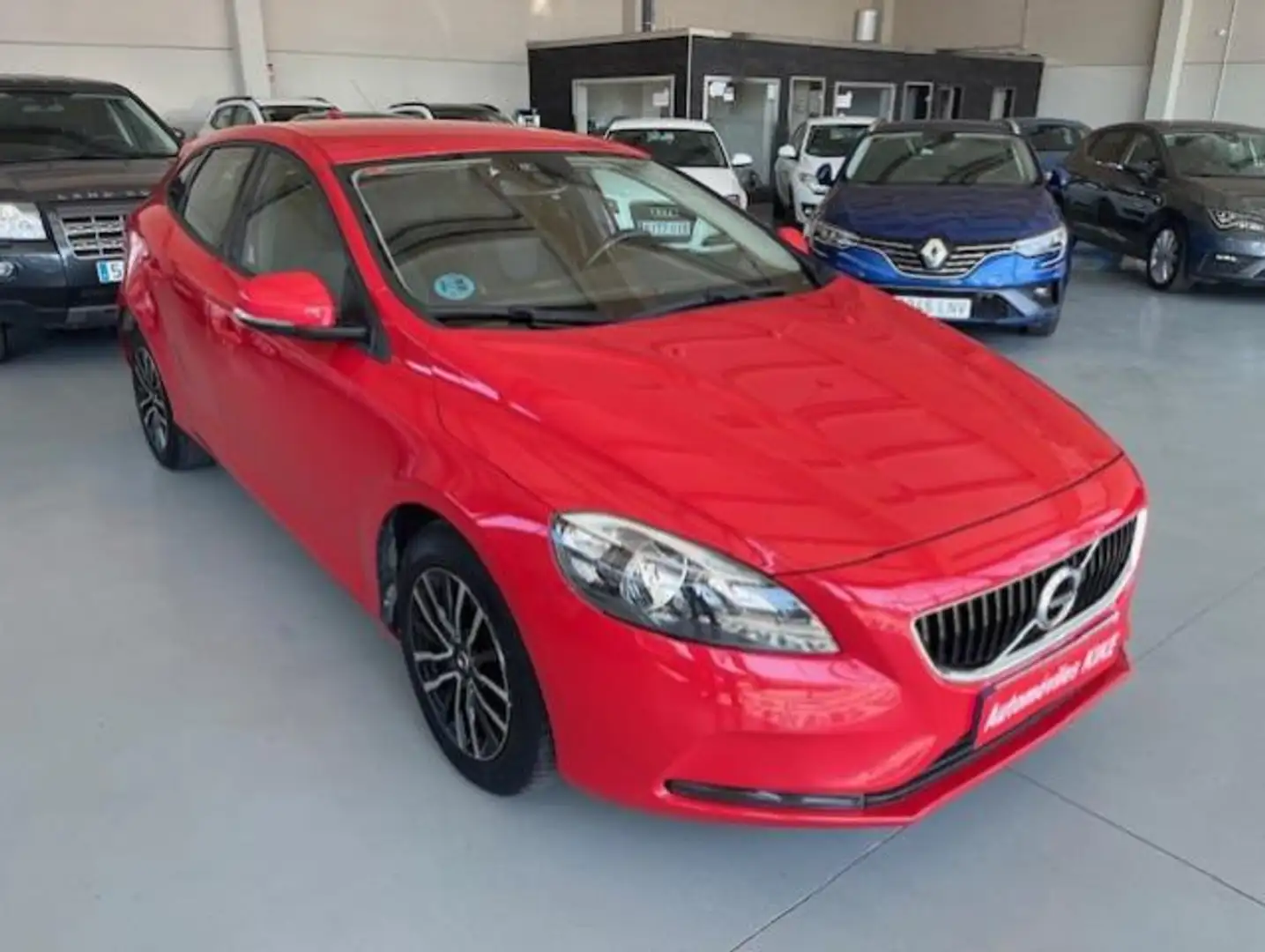 Volvo V40 Berlina 150cv Automático de 5 Puertas Rouge - 2