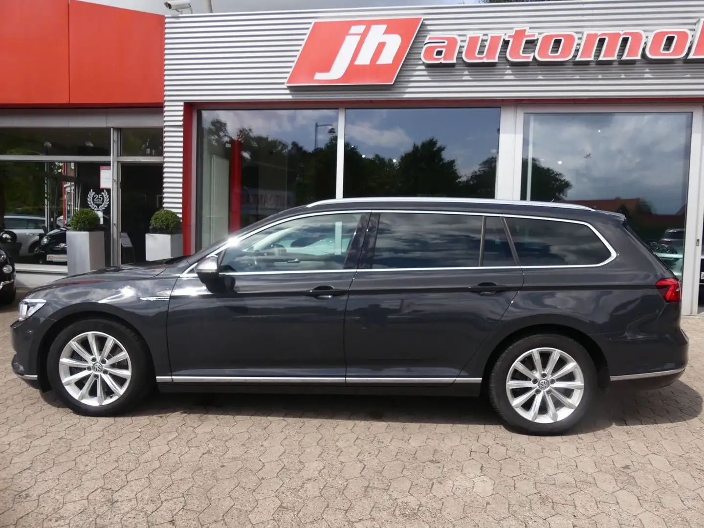 Volkswagen Passat Variant Highline*4Motion*virtual*ACC*Navi Сірий - 2