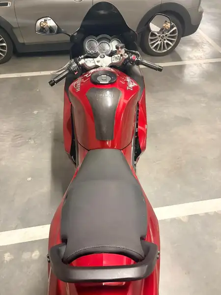 Triumph Sprint ST - foto 7