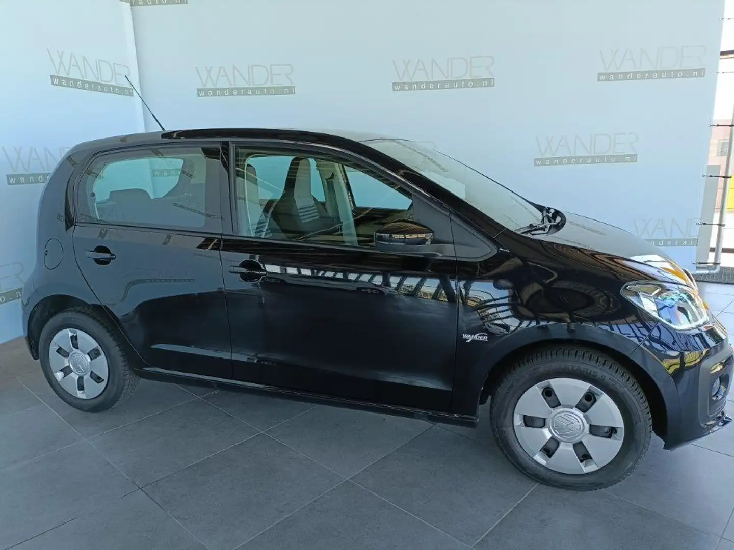 Volkswagen up! Up *Cruise*Airco*Stoelverw*Camera* Zwart - 2