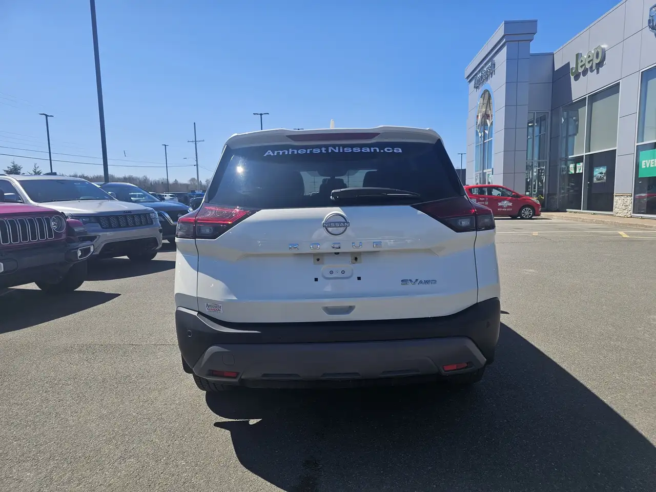 Nissan Rogue снимка Nissan Rogue