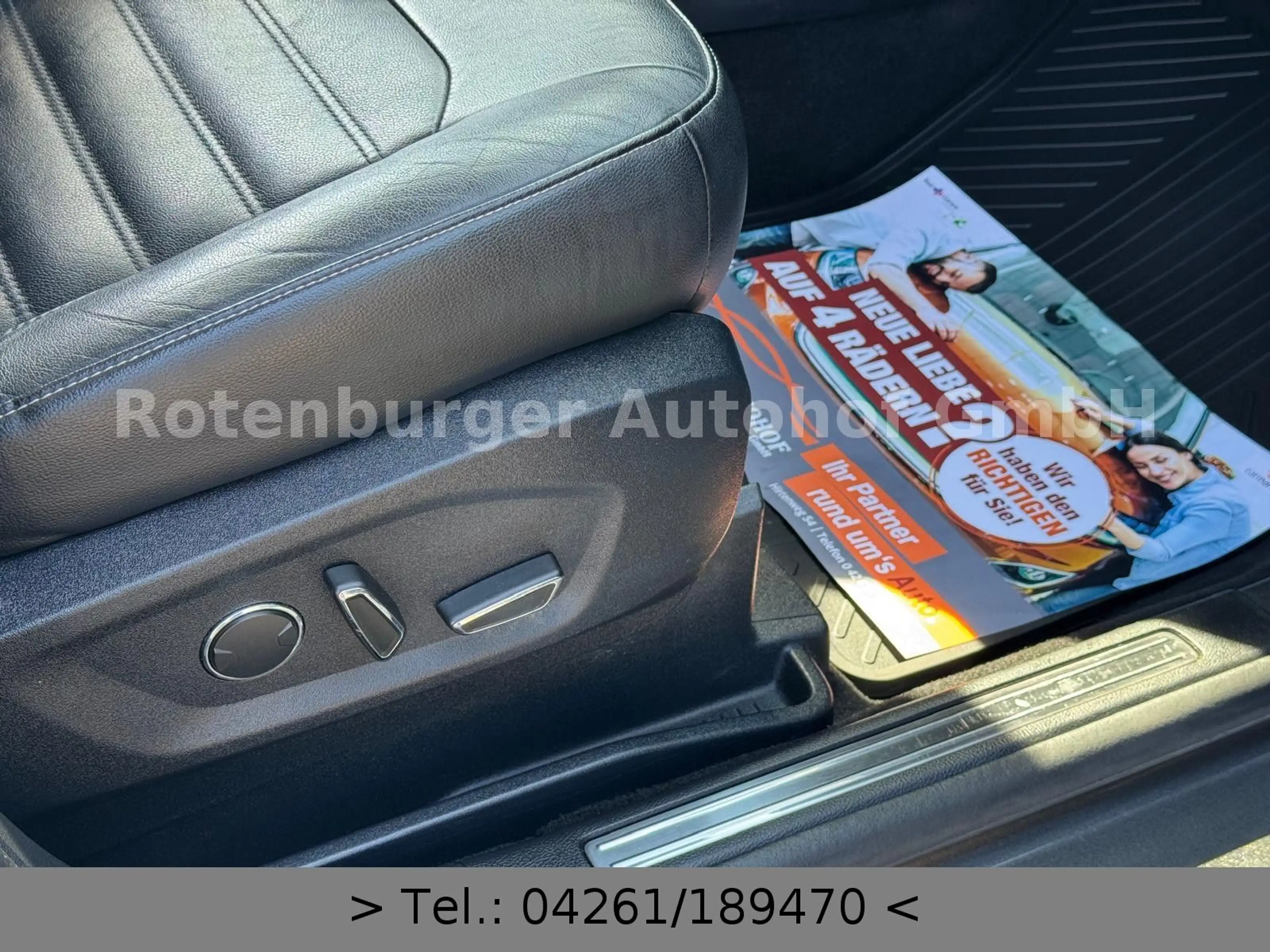 Ford Galaxy 2.0 TDCI*TITANIUM*7-SITZE*LEDER*TÜV NEU* — photo 9