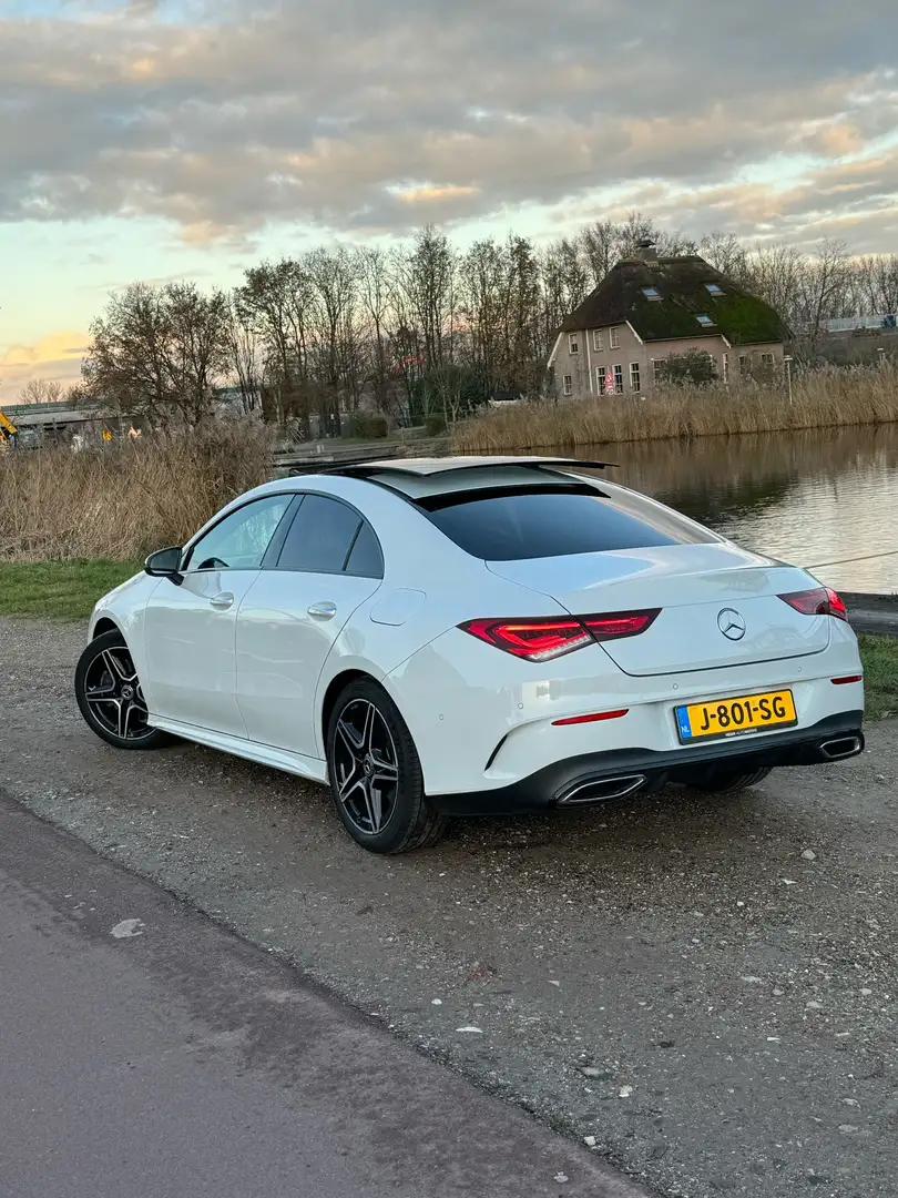 Mercedes-Benz CLA 200 Business Sol. AMG Wit - 2