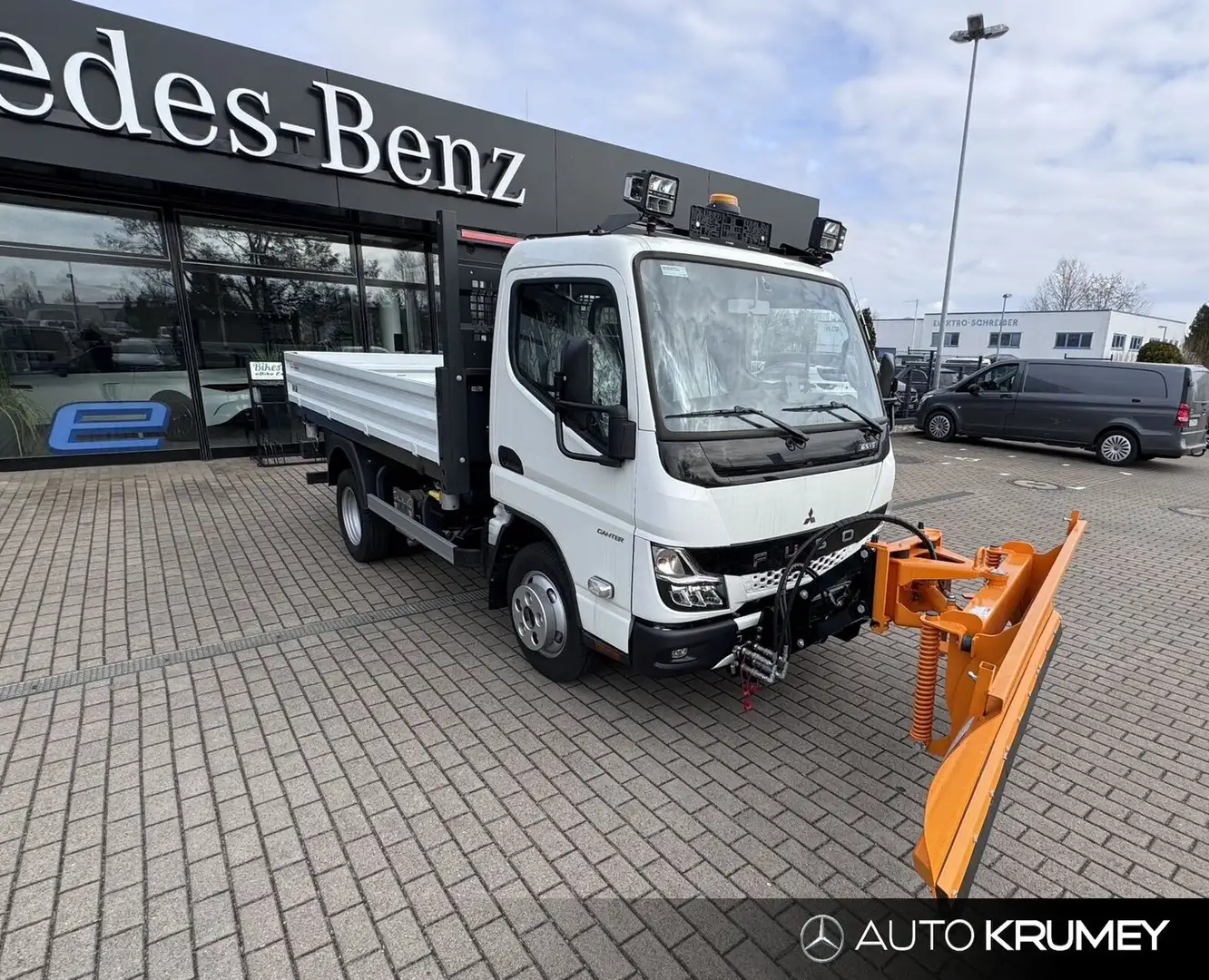 Mitsubishi 6S15 FUSO Canter LED+Winterdienst+Streuer Weiß - 2