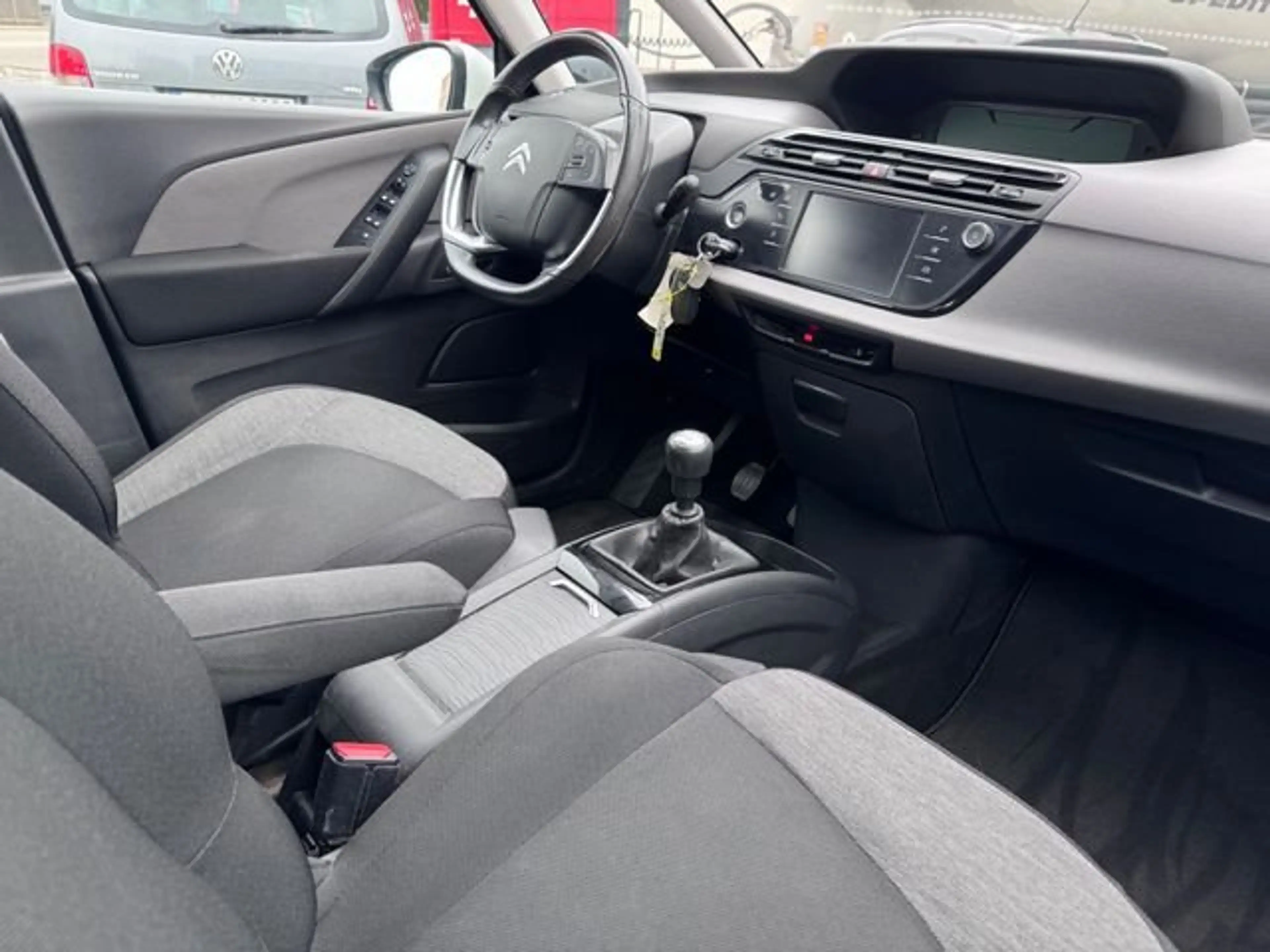 Citroen C4 SpaceTourer Feel - NAVI + PDC + AHK + CAM — photo 3