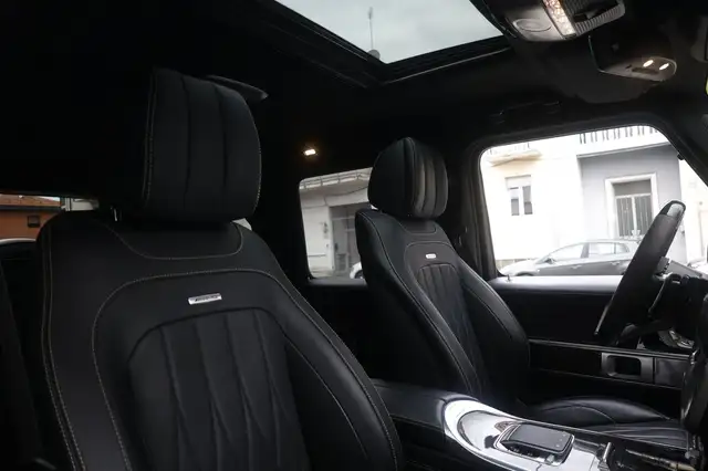 Mercedes-Benz G-Class view 3